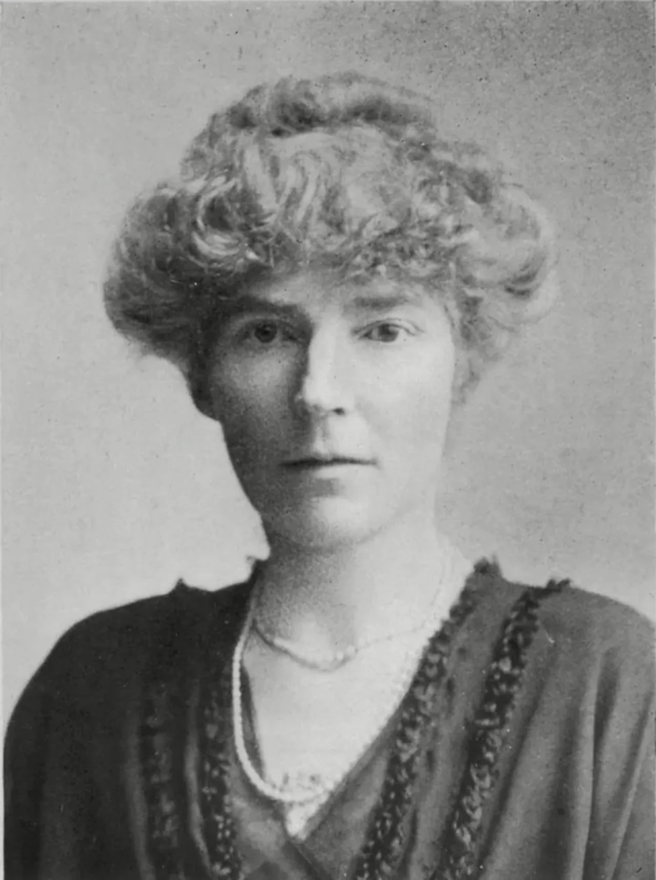 Portrait of Gertrude Bell (1868–1926) – memorial page