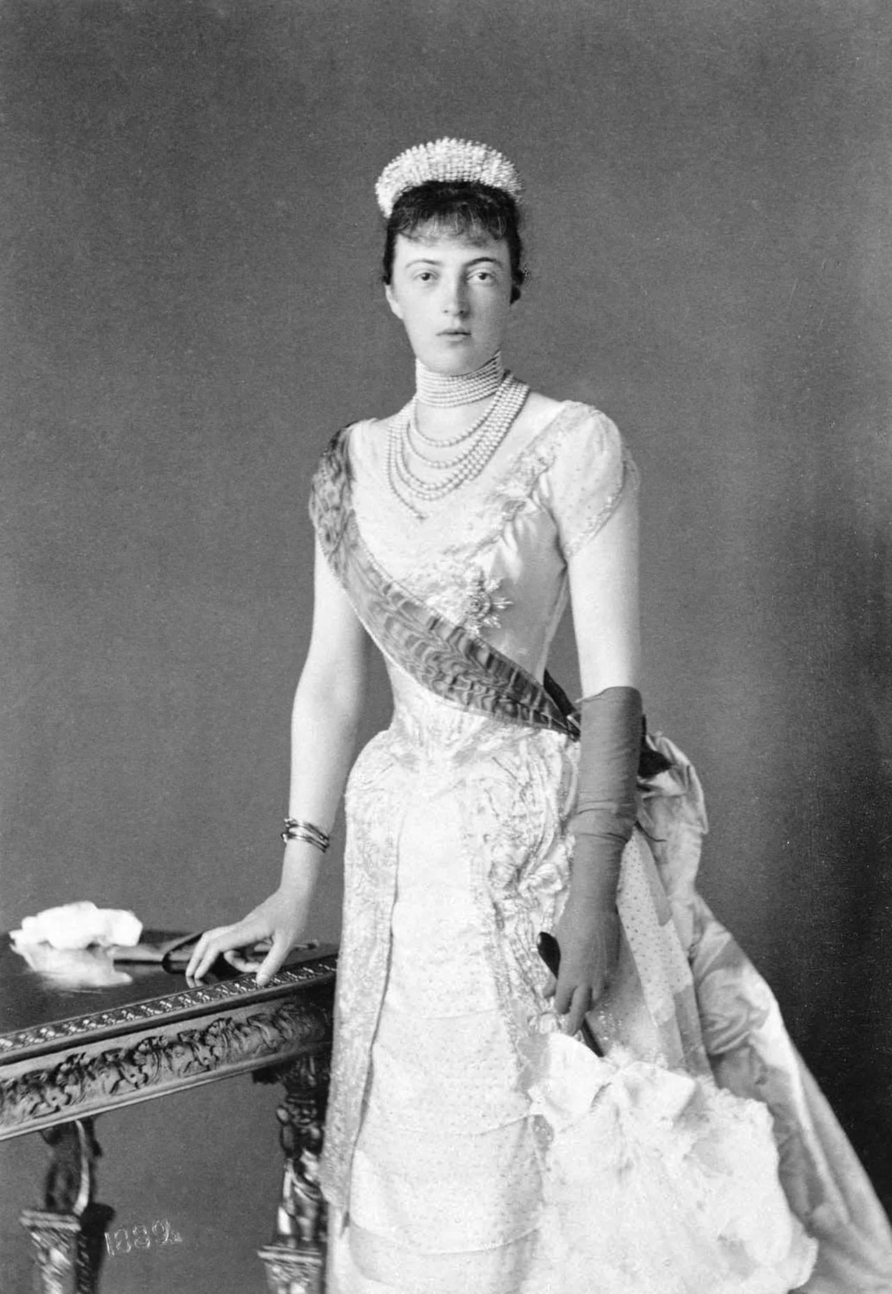 Portrait of Anastasia Michailowna Romanowa (1860–1922) – memorial page