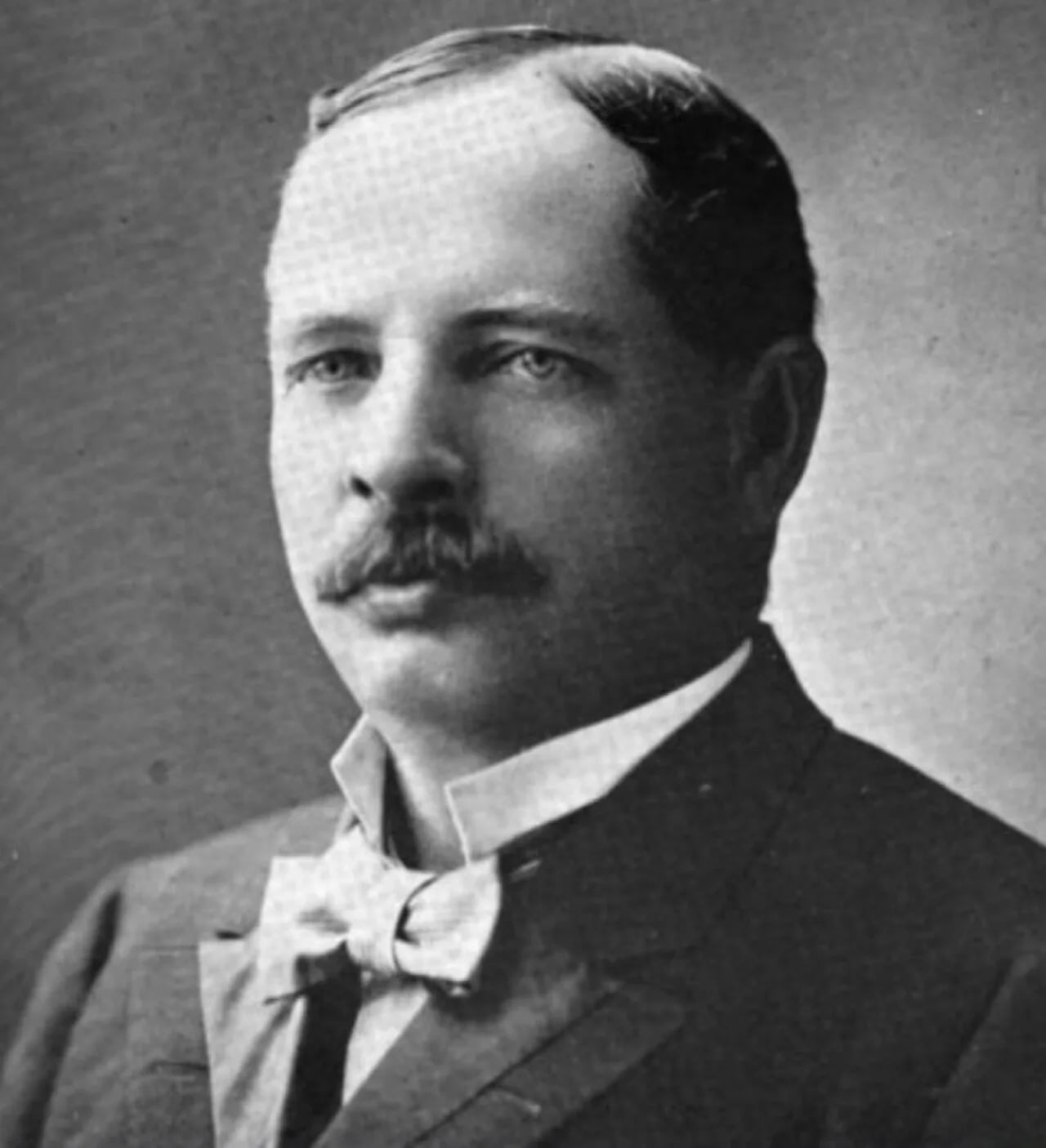 Porträt von Stanton Warburton (1865–1926) – Gedenkseite