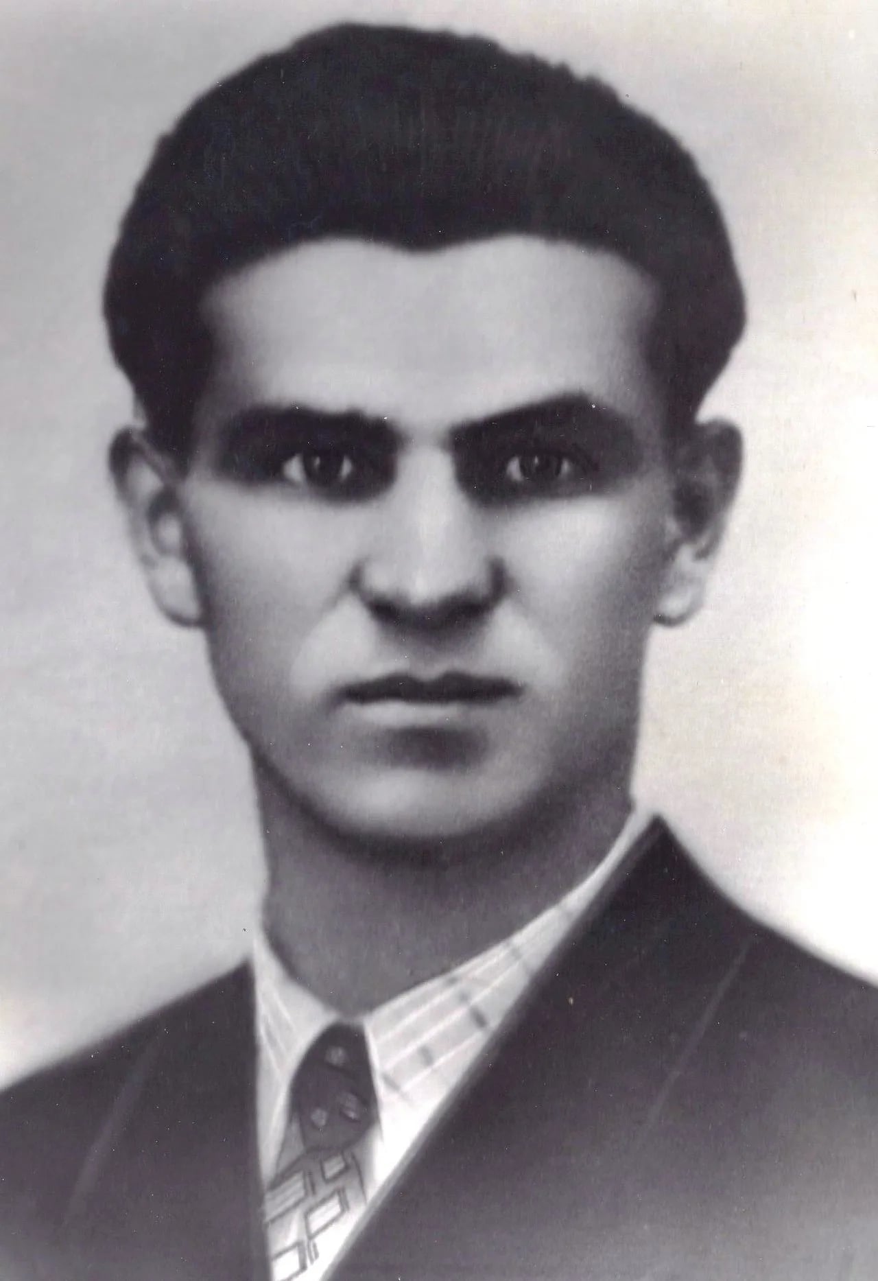 Porträt von Kiro Atanasovski (1923–1944) – Gedenkseite