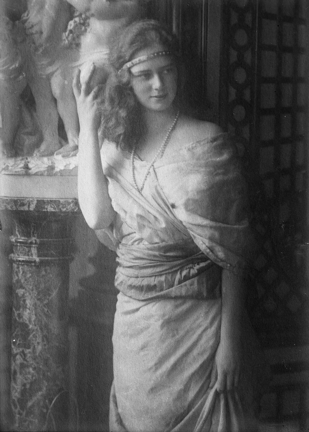 Portrait of Prinzessin Ileana von Rumänien (1909–1991) – memorial page