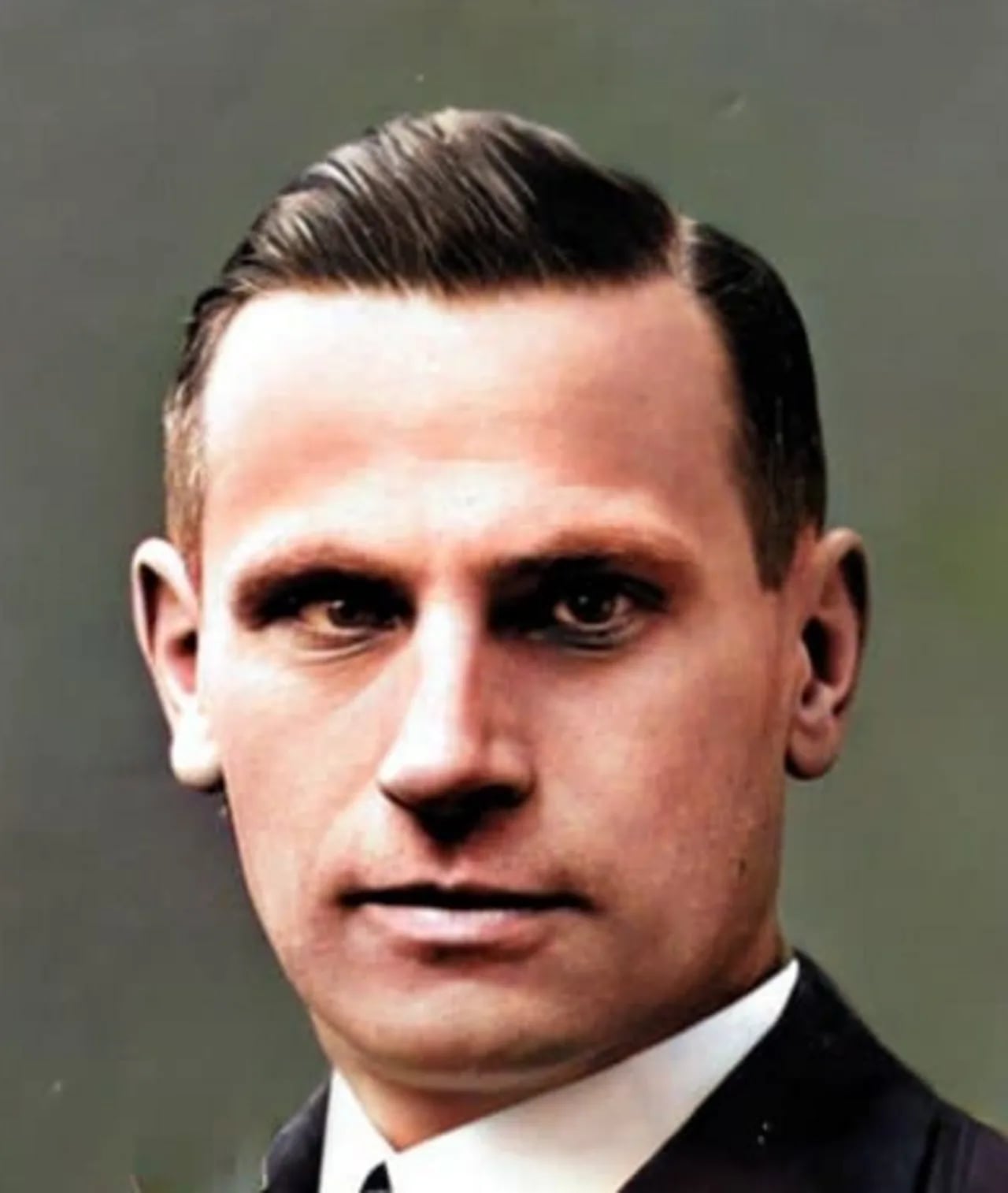 Portrait of Karl Wilhelm Heinrich Hermann König (1892–1978) – memorial page