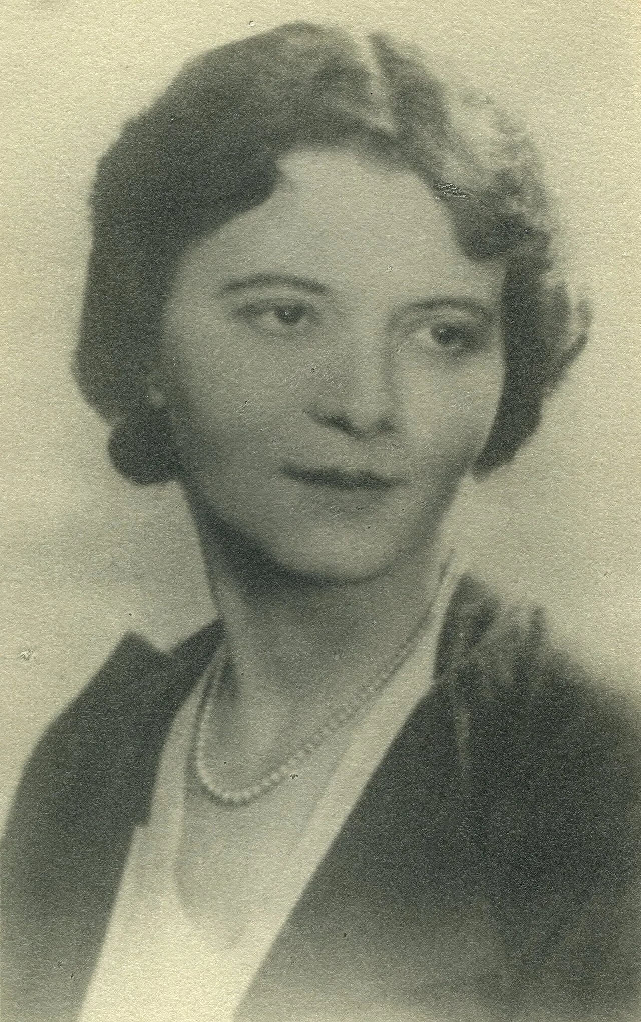 Portrait of Zofia Ludmiła Tarnowska born Ostaszewska (1902–1982) – memorial page
