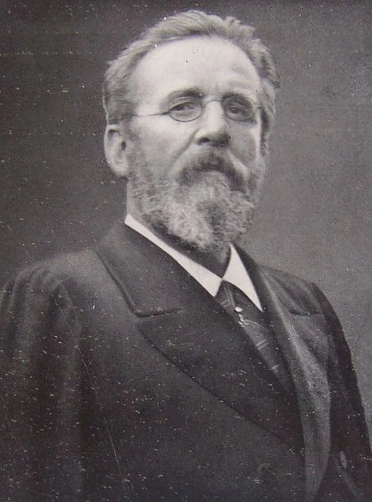 Portrait of Theodor Hagen (1842–1919) – memorial page