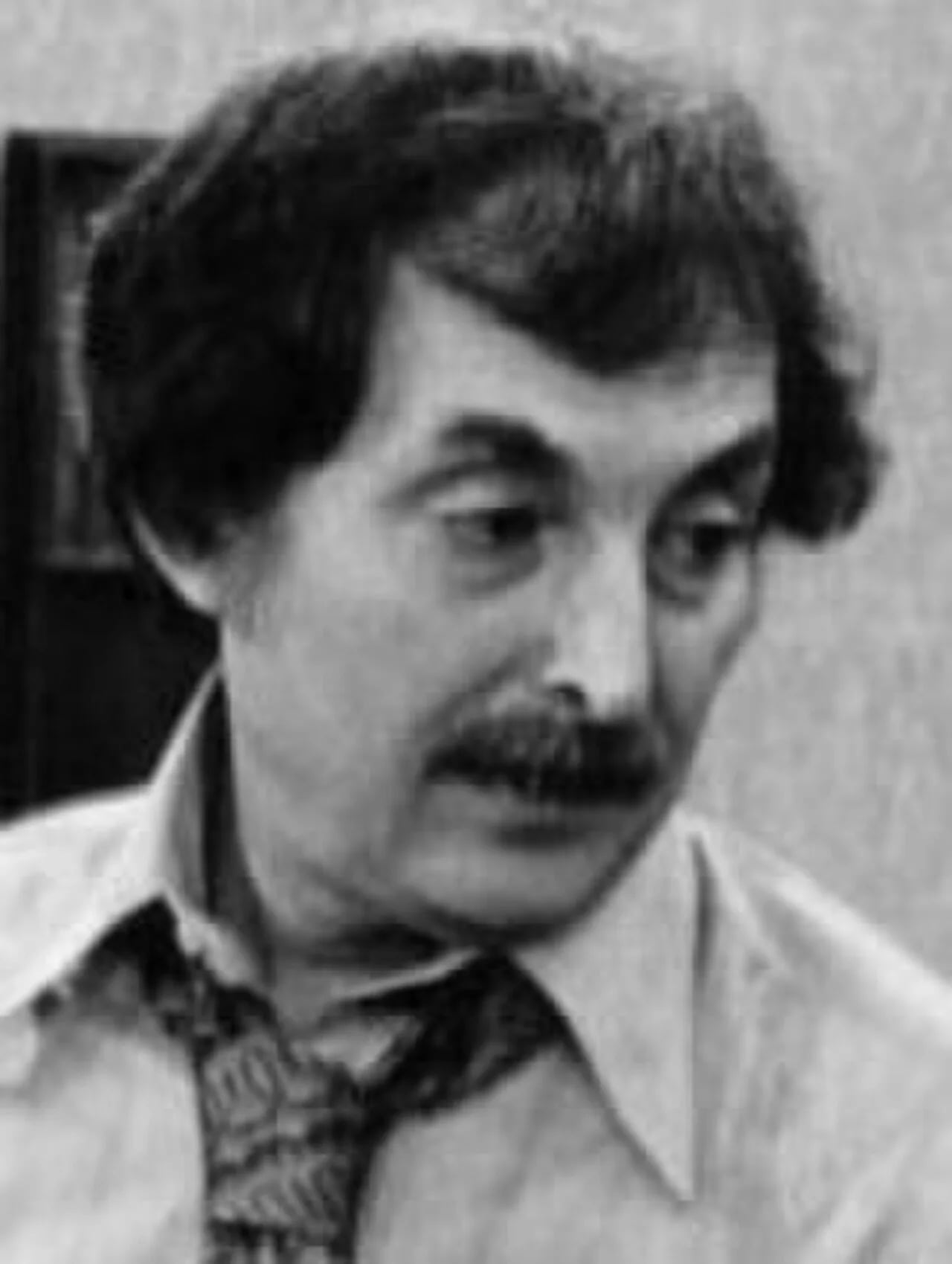Portrait of Bill Macy (1922–2019) – memorial page
