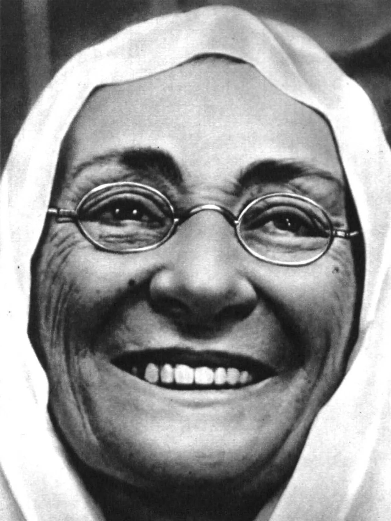 Portrait of Zübeyde Hanım (1857–1923) – memorial page