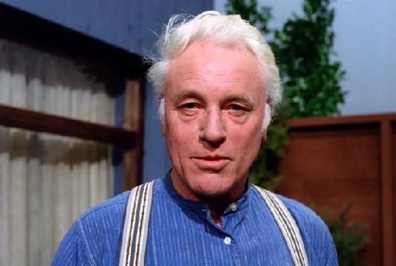Portrait of Piet Ekel (1921–2012) – memorial page