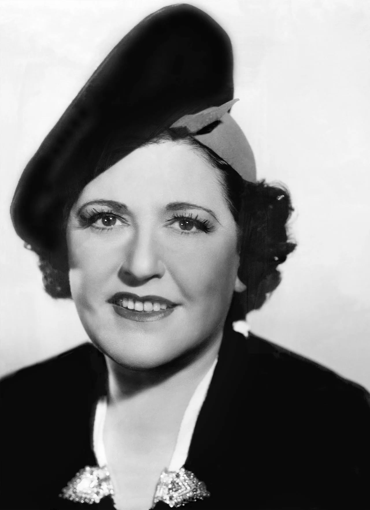 Porträt von Louella Parsons (1881–1972) – Gedenkseite