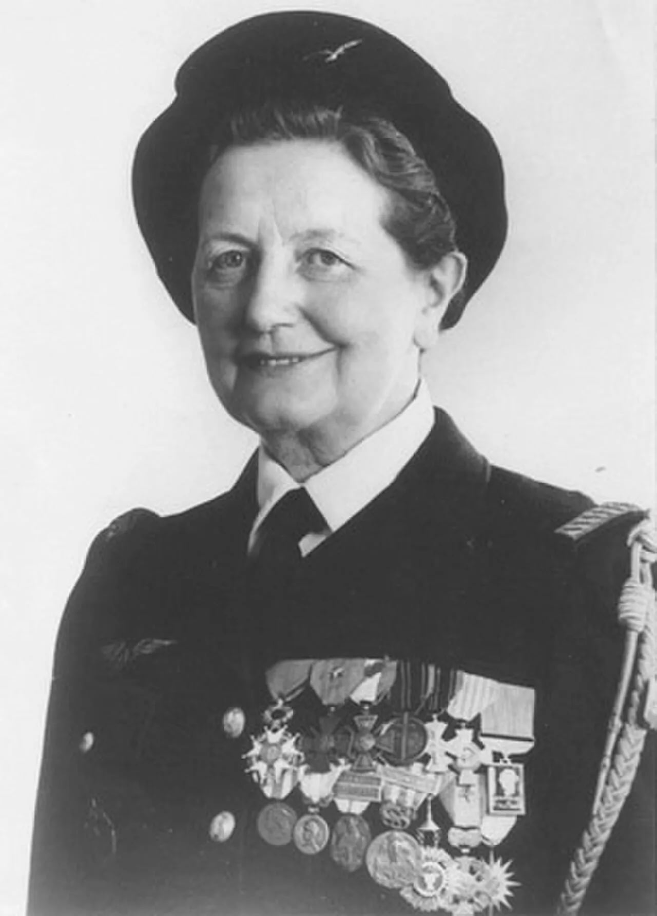 Portrait of Suzanne Jannin (1912–1982) – memorial page