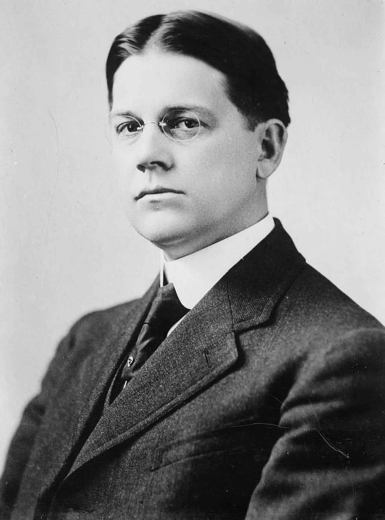 Portrait of Walter Folger Brown (1869–1961) – memorial page