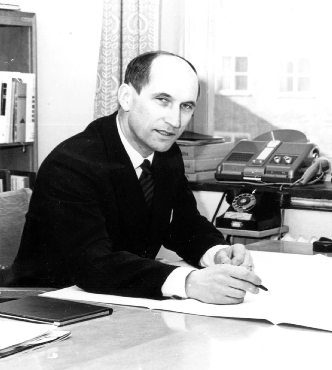 Porträt von Sven Berge (1919–2004) – Gedenkseite