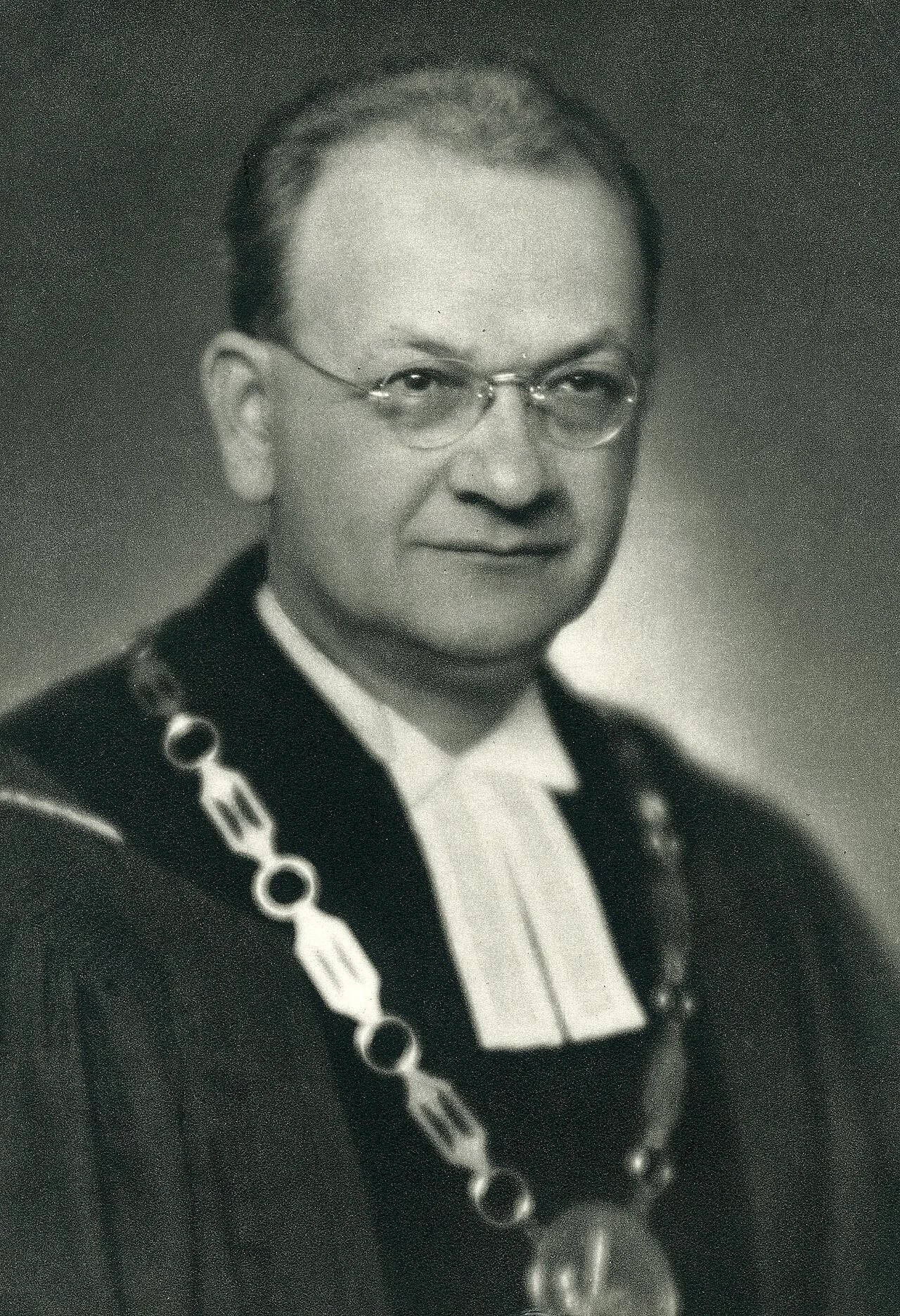 Portrait of Josef Křenek (1885–1949) – memorial page