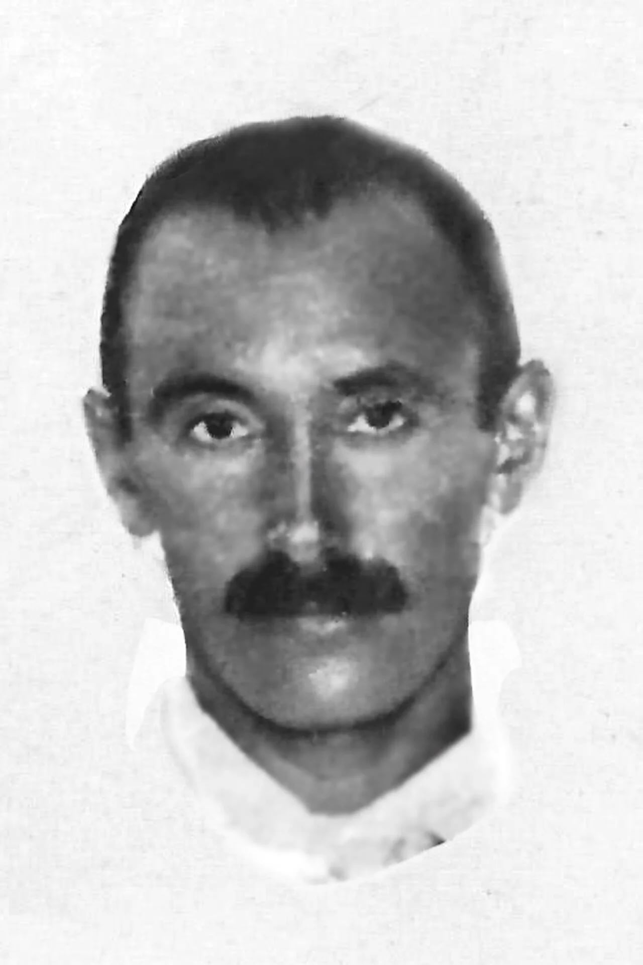 Portrait of Alexander Eig (1894–1938) – memorial page