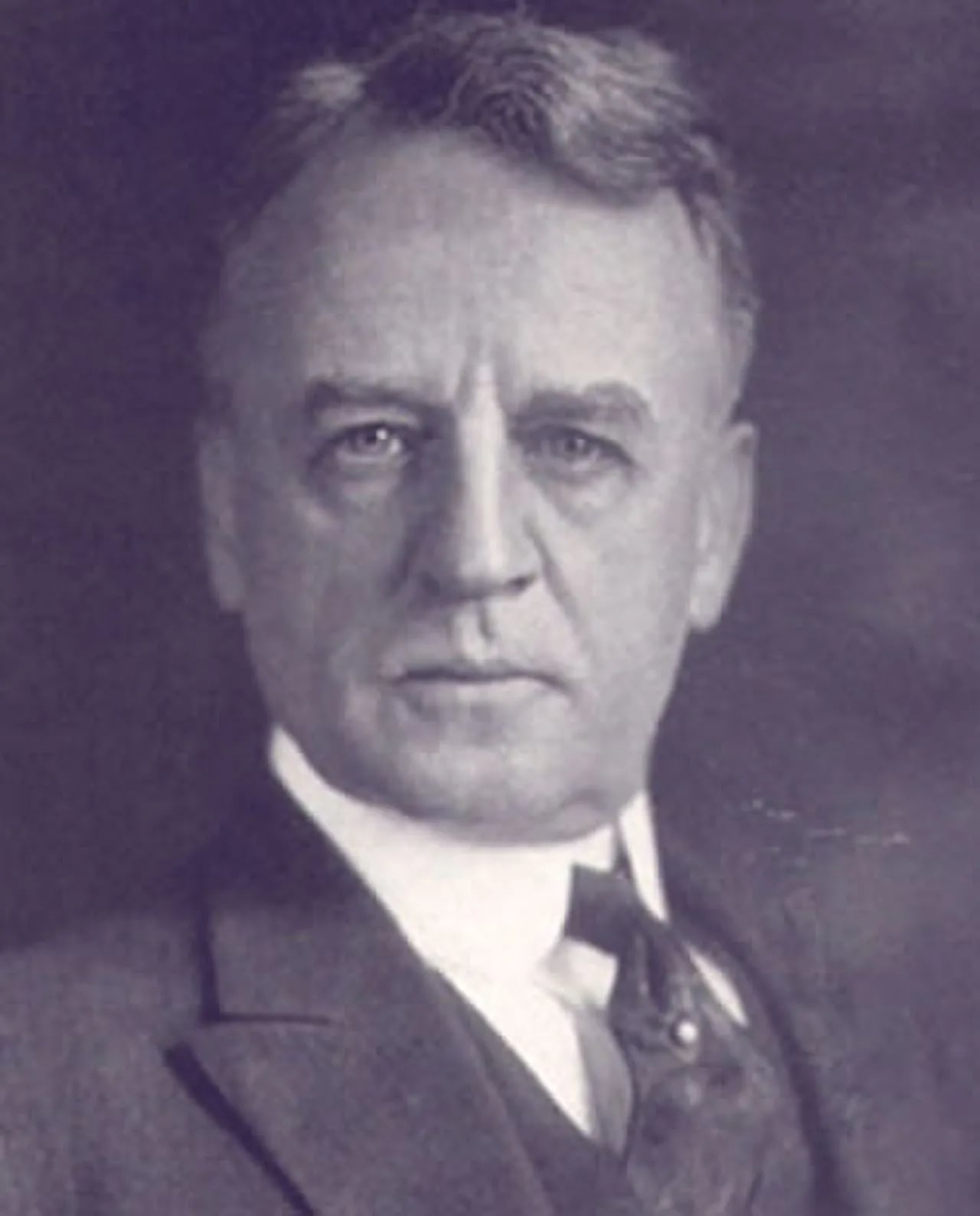 Porträt von Dwight Morrow (1873–1931) – Gedenkseite
