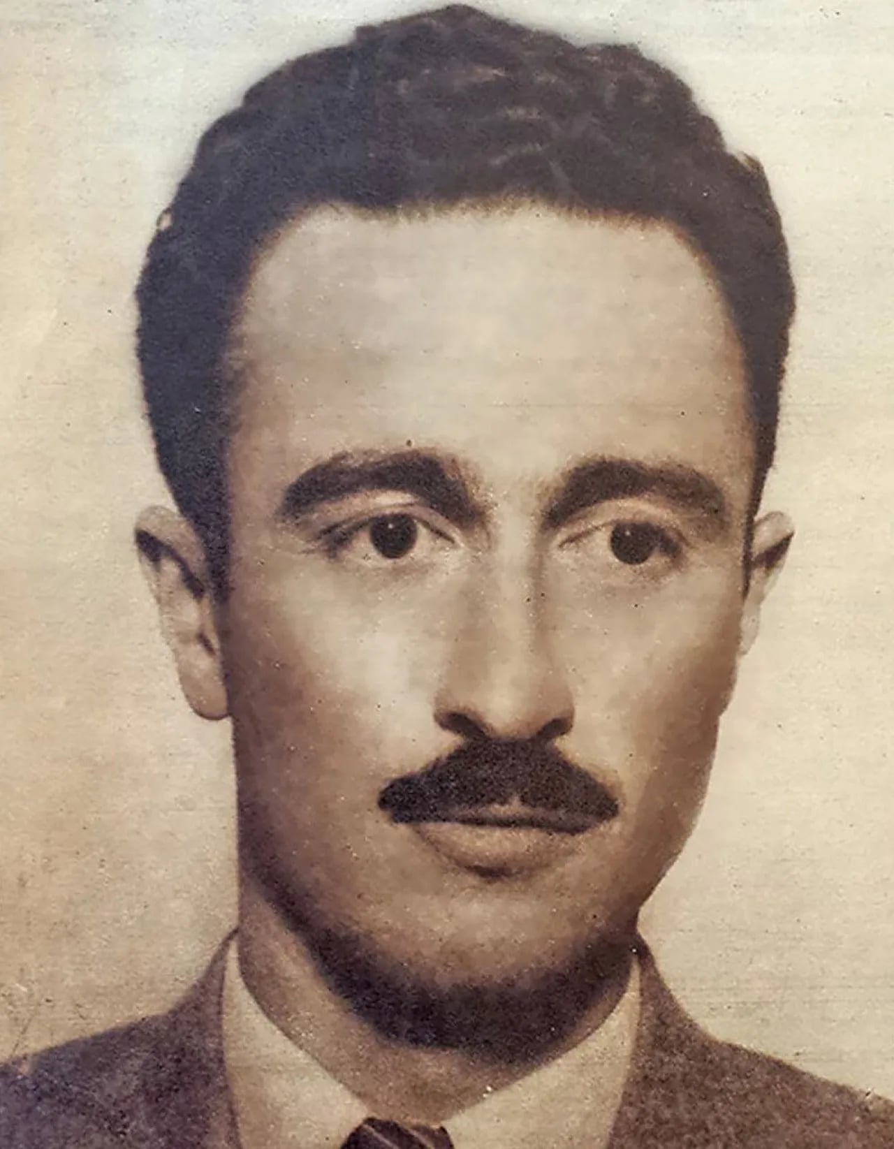 Portrait of Salvador Abascal (1910–2000) – memorial page