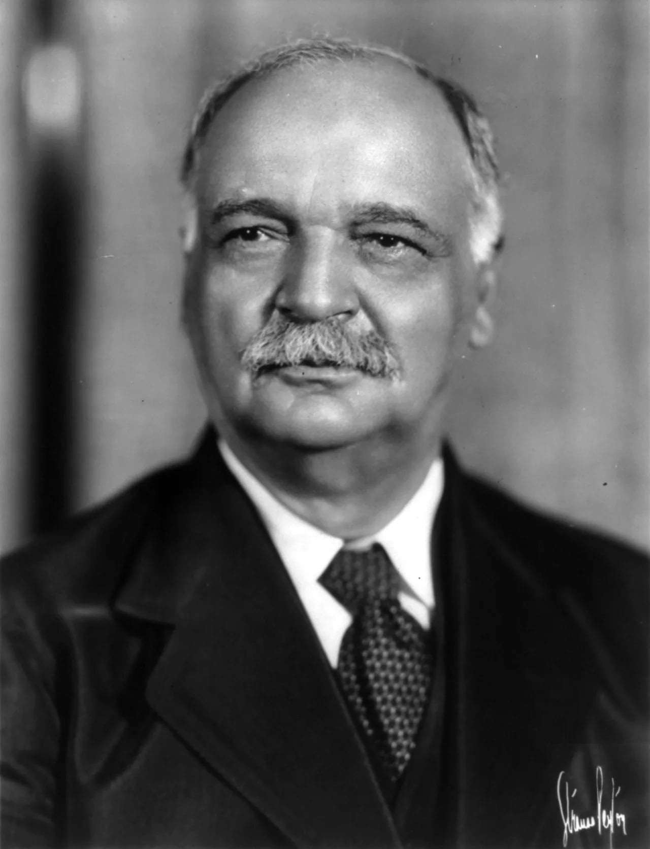 Porträt von Charles Curtis (1860–1936) – Gedenkseite