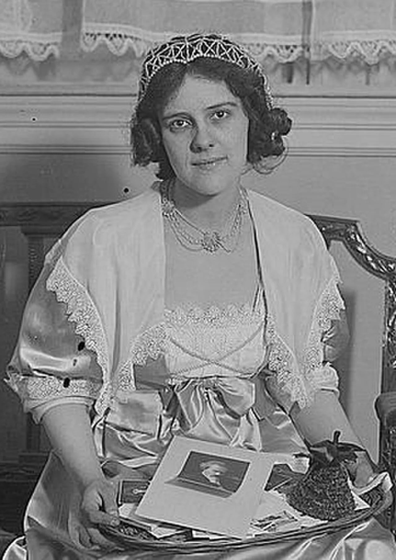 Portrait of Beatrice Harrison (1892–1965) – memorial page