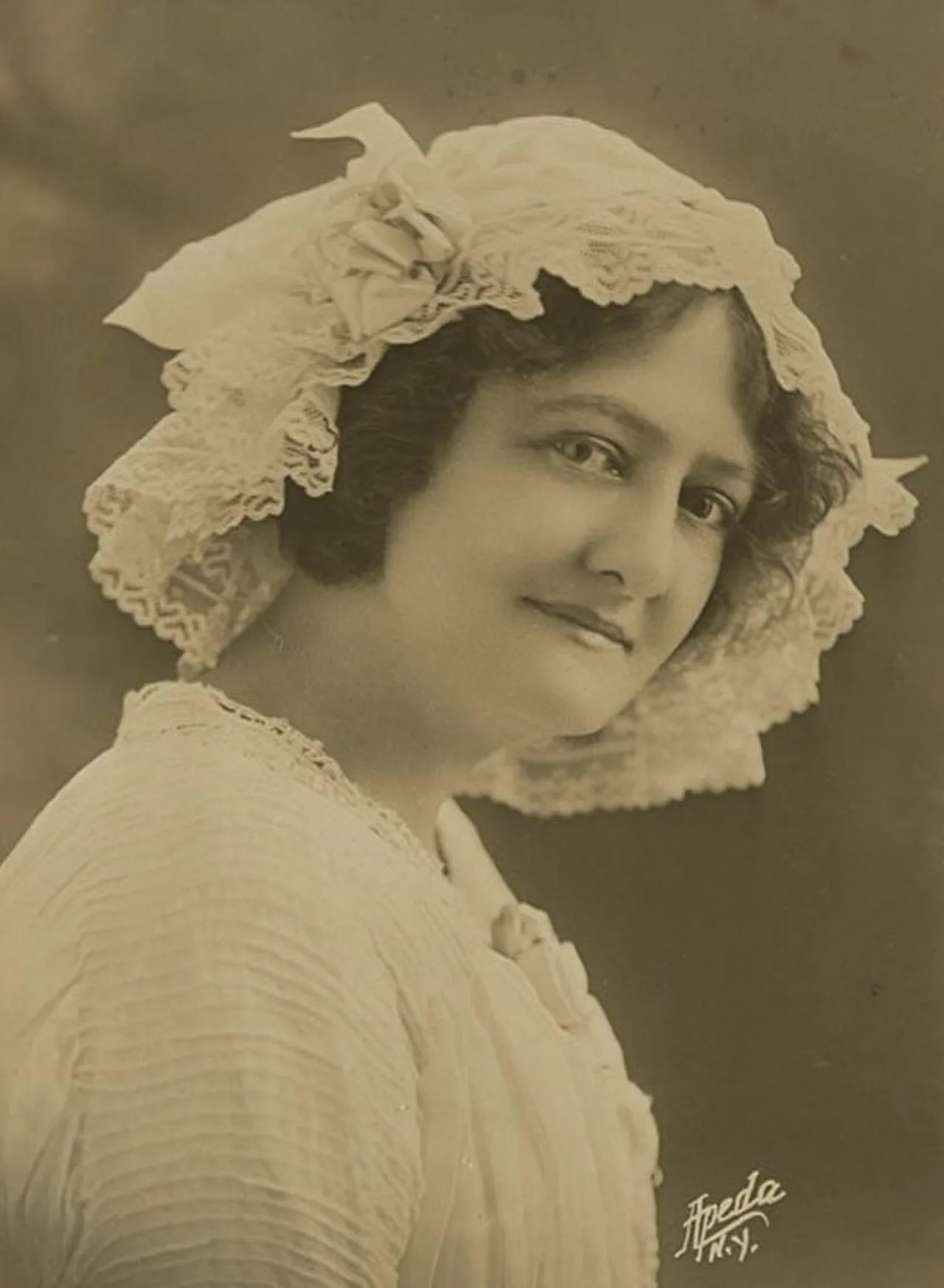 Porträt von Helen Westley (1875–1942) – Gedenkseite