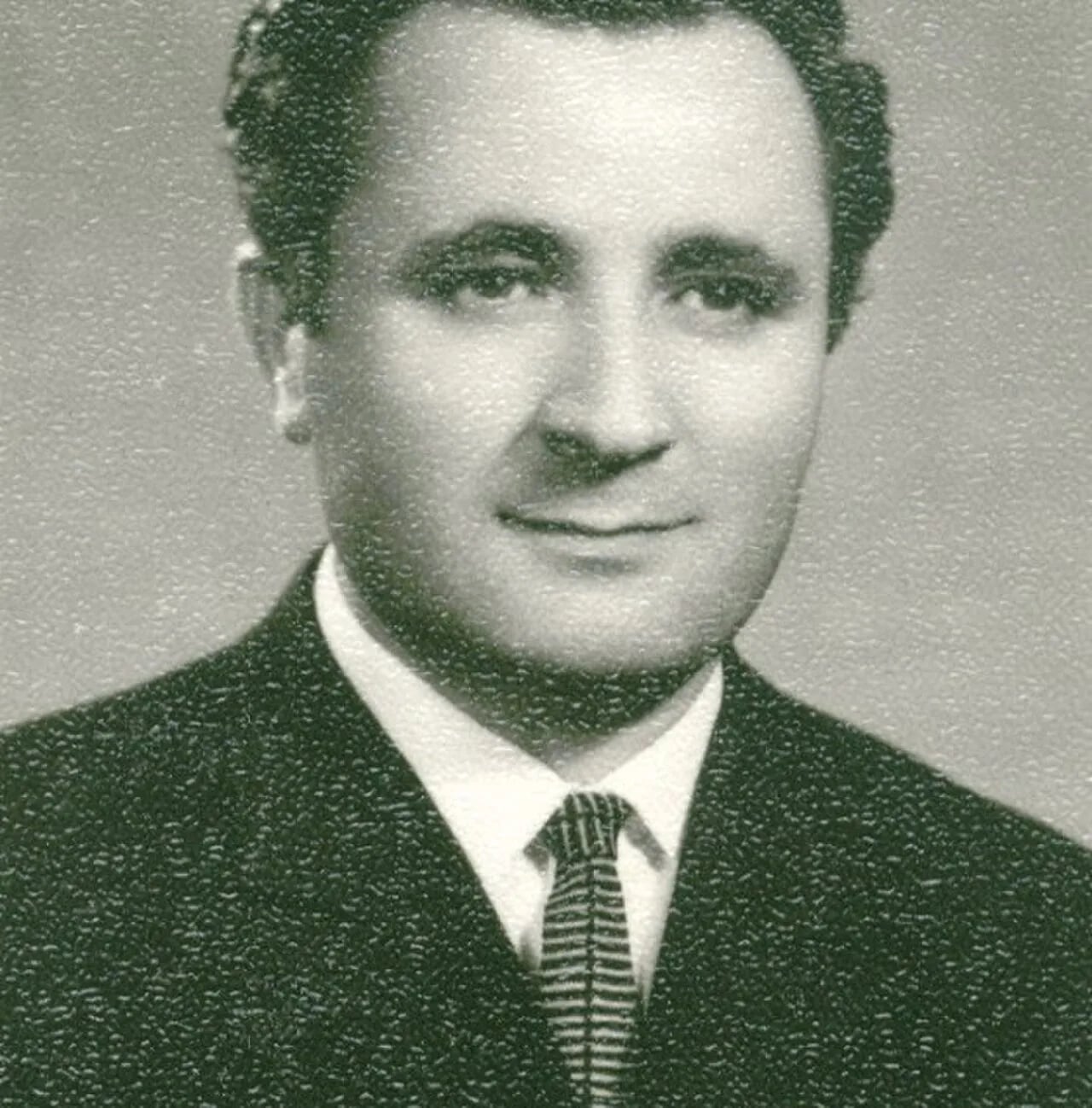 Portrait of Sos Movsisian (1923–2021) – memorial page