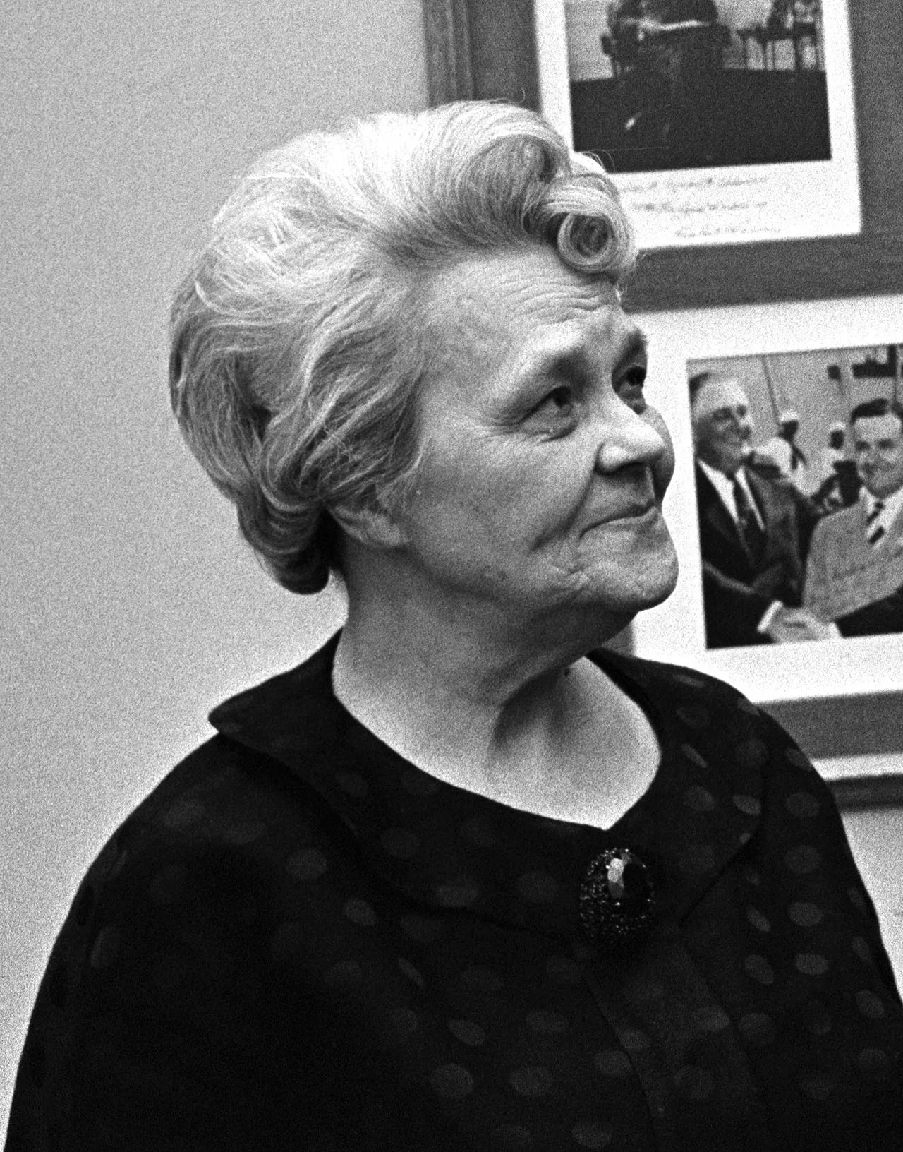 Portrait of Lera Millard Thomas (1900–1993) – memorial page