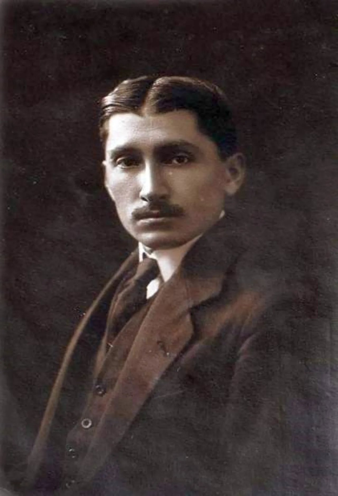 Portrait of Urmuz (1883–1923) – memorial page