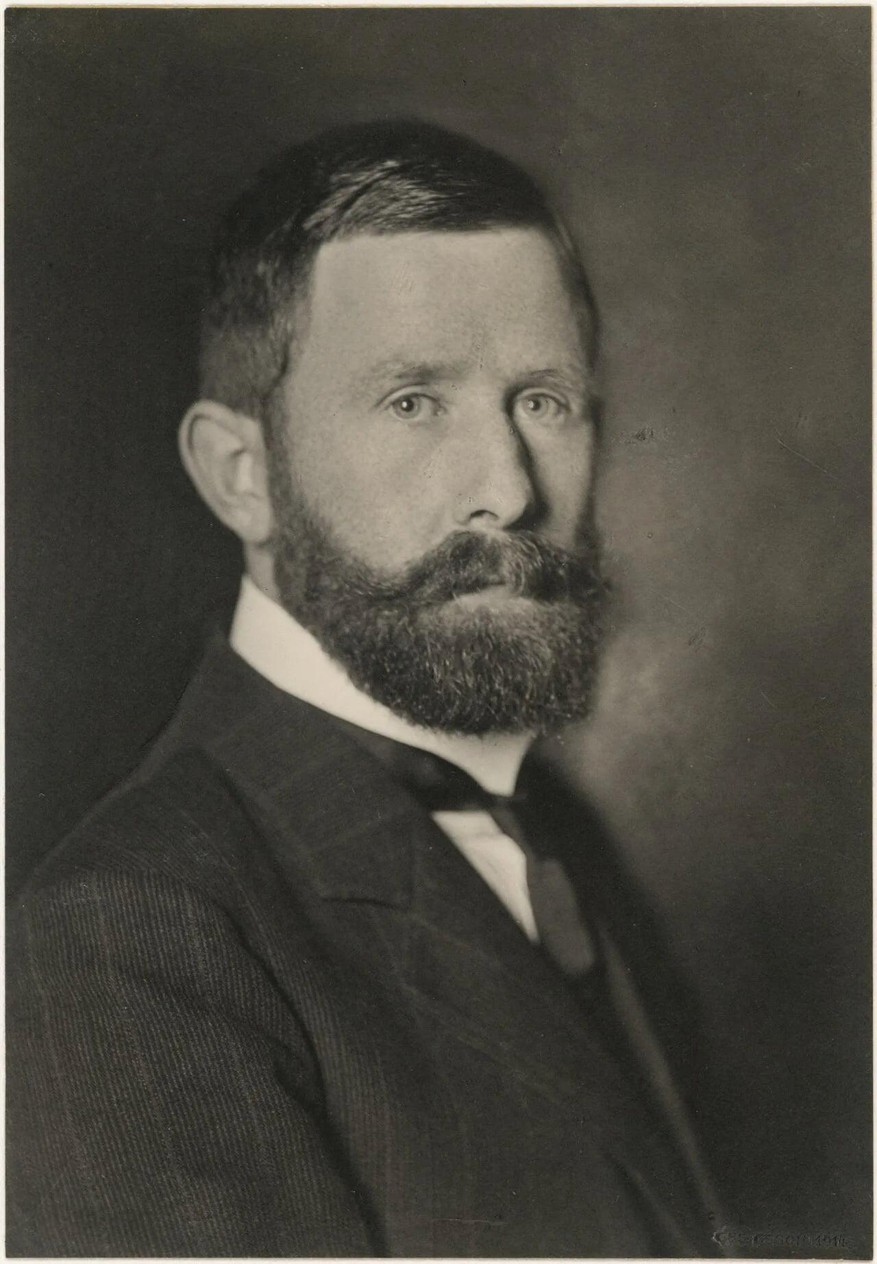 Porträt von Walter Hess (1885–1980) – Gedenkseite