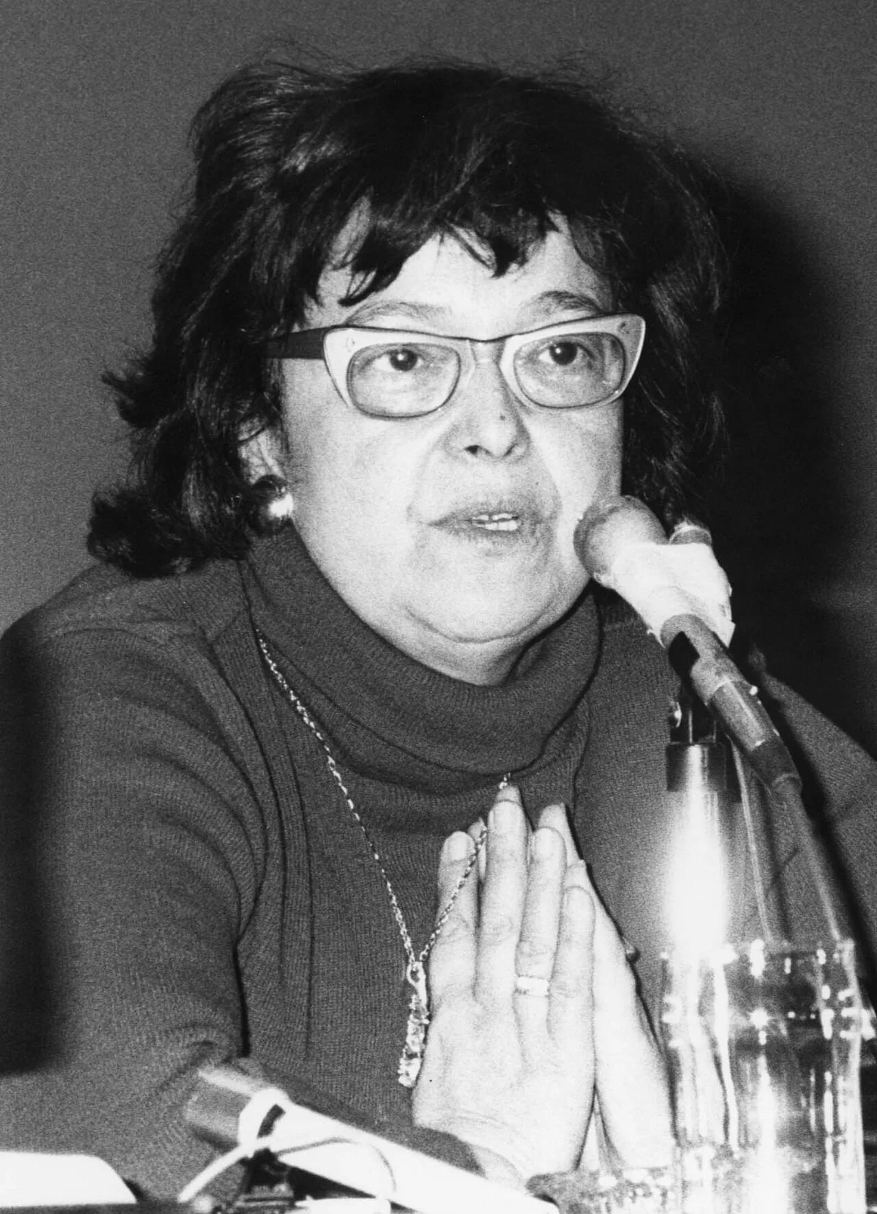 Portrait of Alice Parizeau (1930–1990) – memorial page