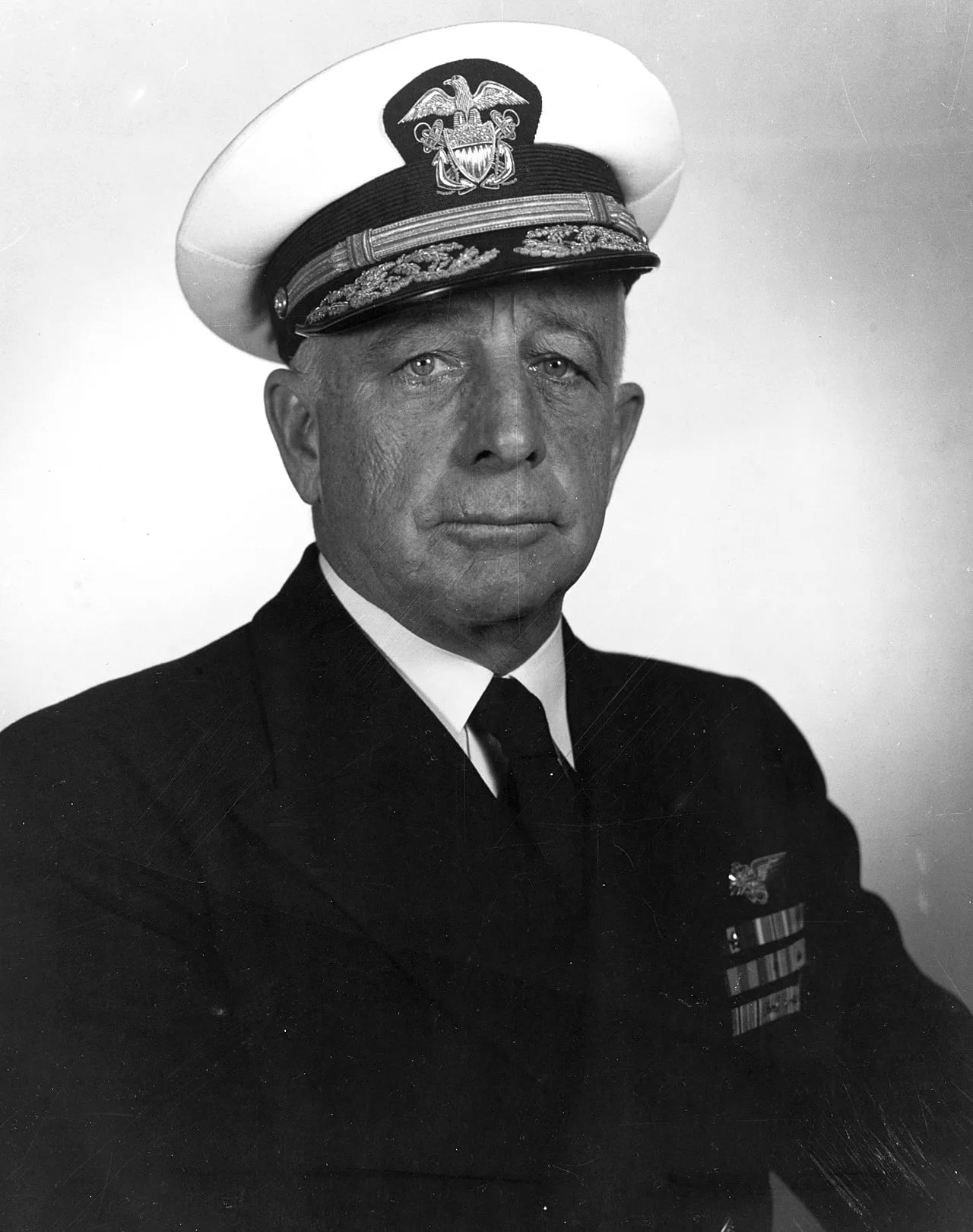 Portrait of Aubrey Fitch (1883–1978) – memorial page