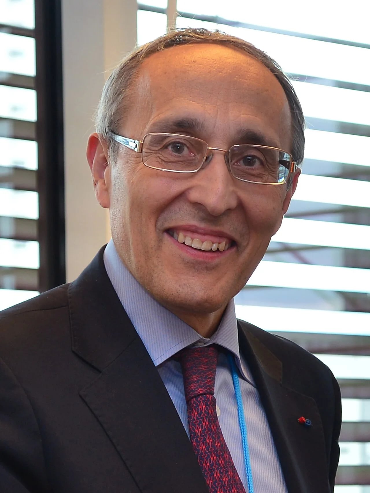 Porträt von Bernard Bigot (1950–2022) – Gedenkseite