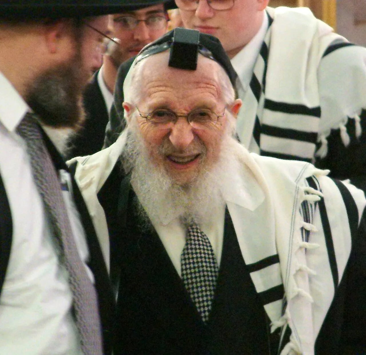 Portrait of Chaim Pinchas Scheinberg (1910–2012) – memorial page