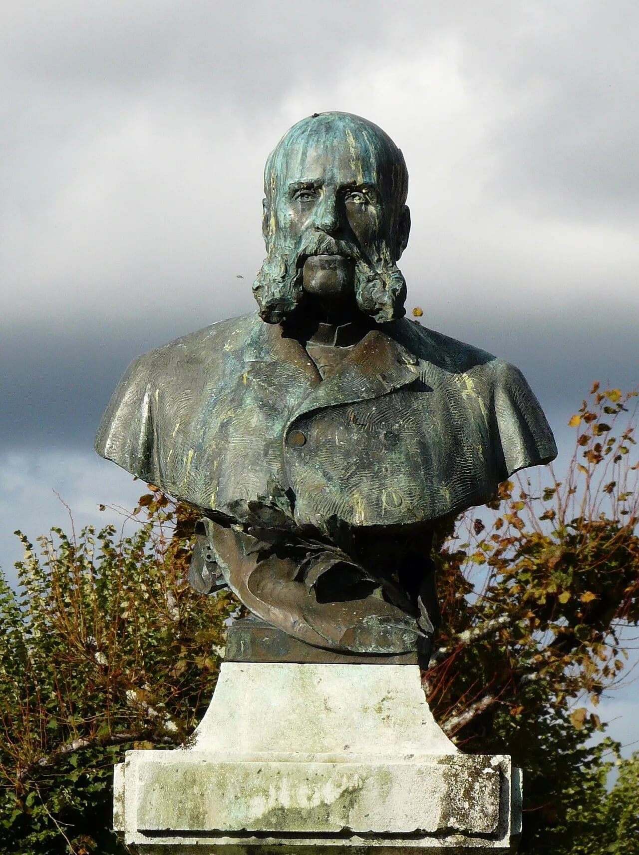 Portrait of Bertrand Lacombe (1833–1903) – memorial page
