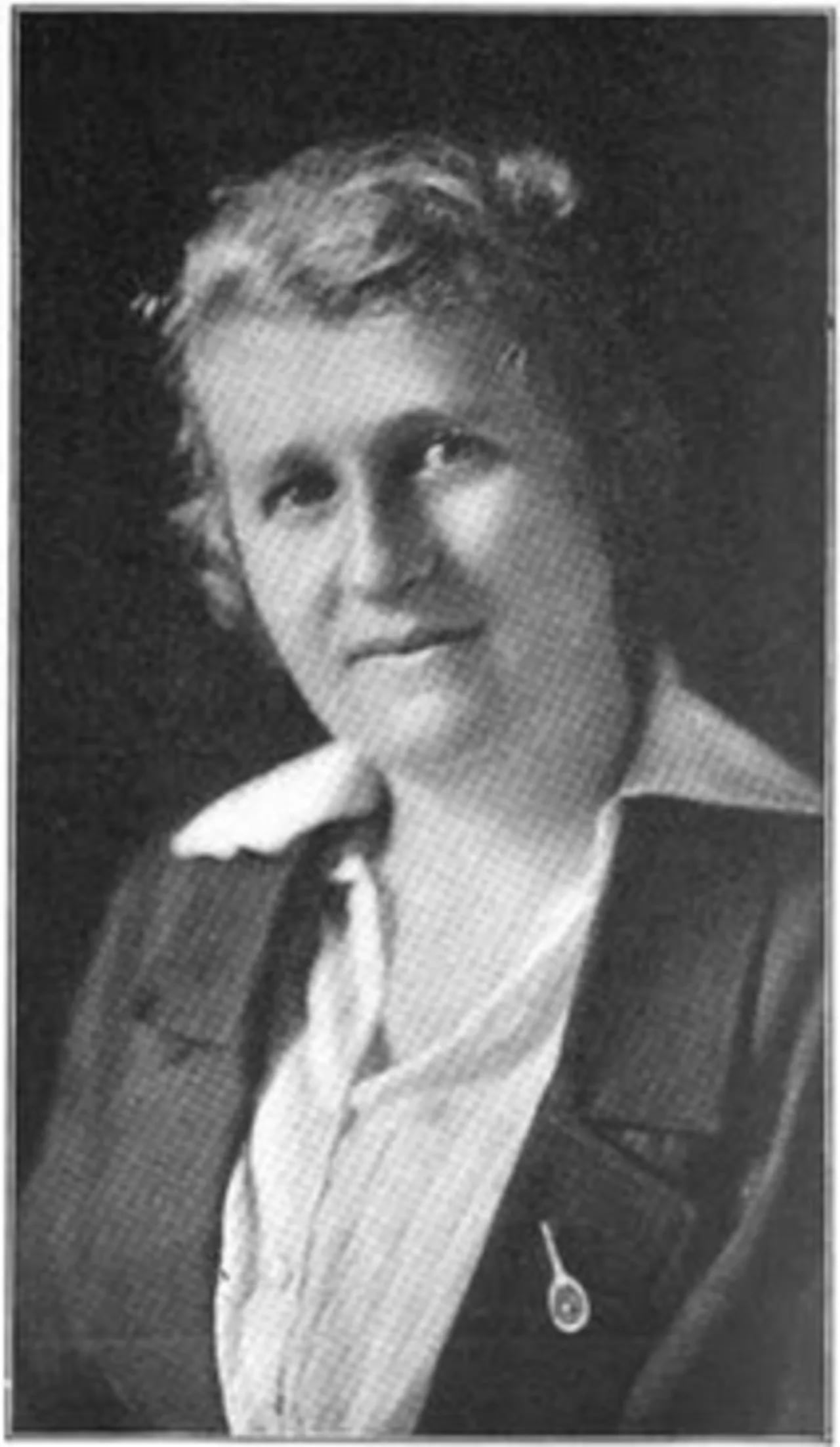 Portrait of Alice Armand Ugón (1887–1992) – memorial page
