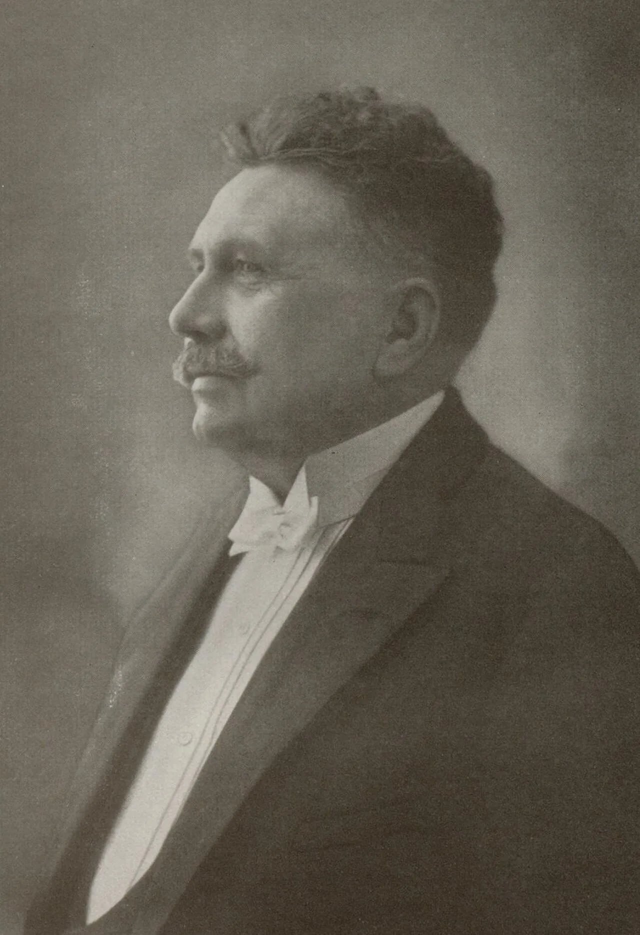 Portrait of Wilhelm Nagel (1871–1955) – memorial page