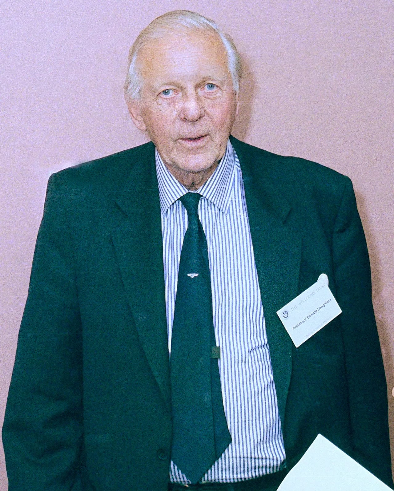 Porträt von Donald Longmore (1928–2023) – Gedenkseite