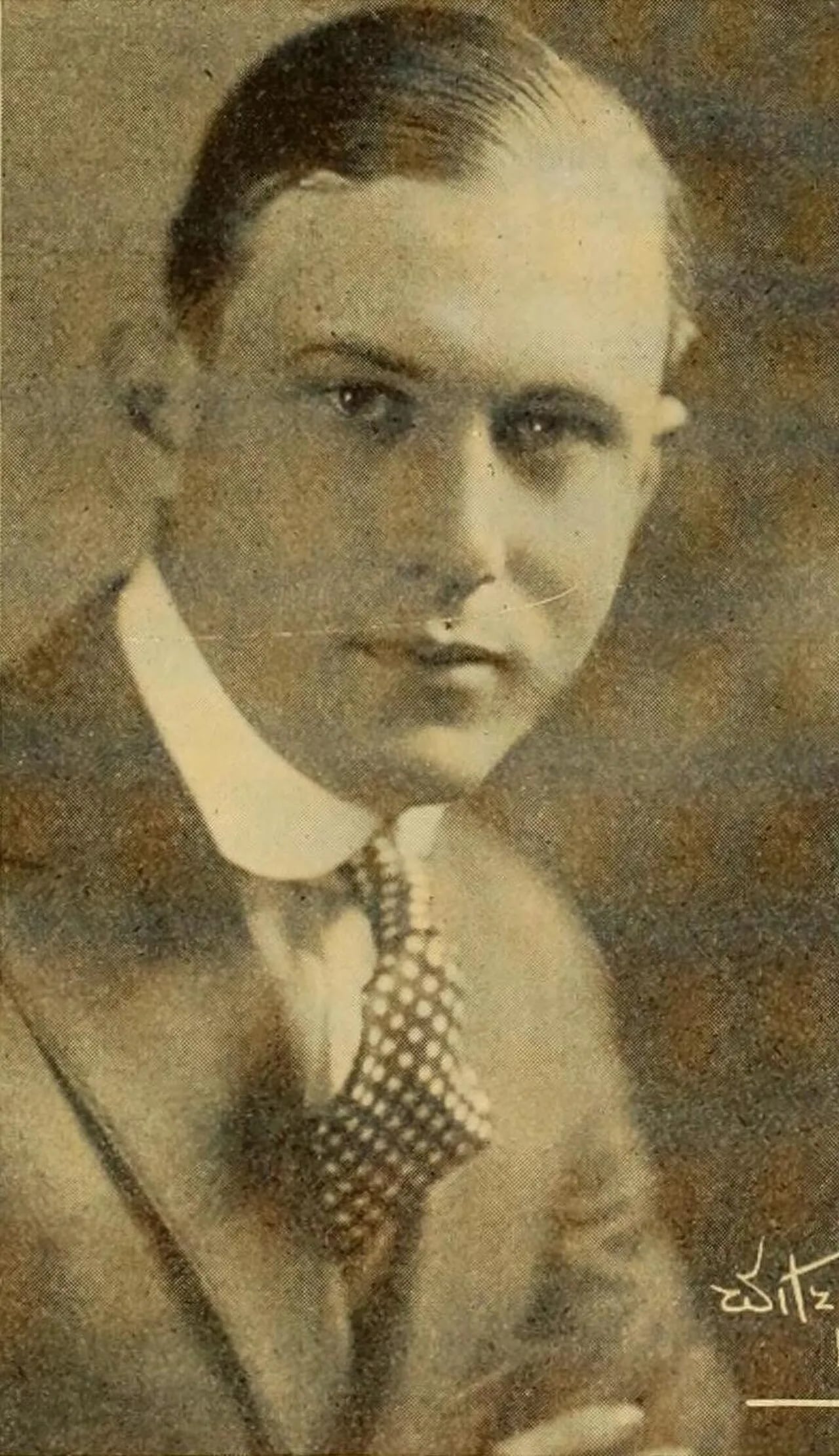 Portrait of Craig Hutchinson (1891–1976) – memorial page