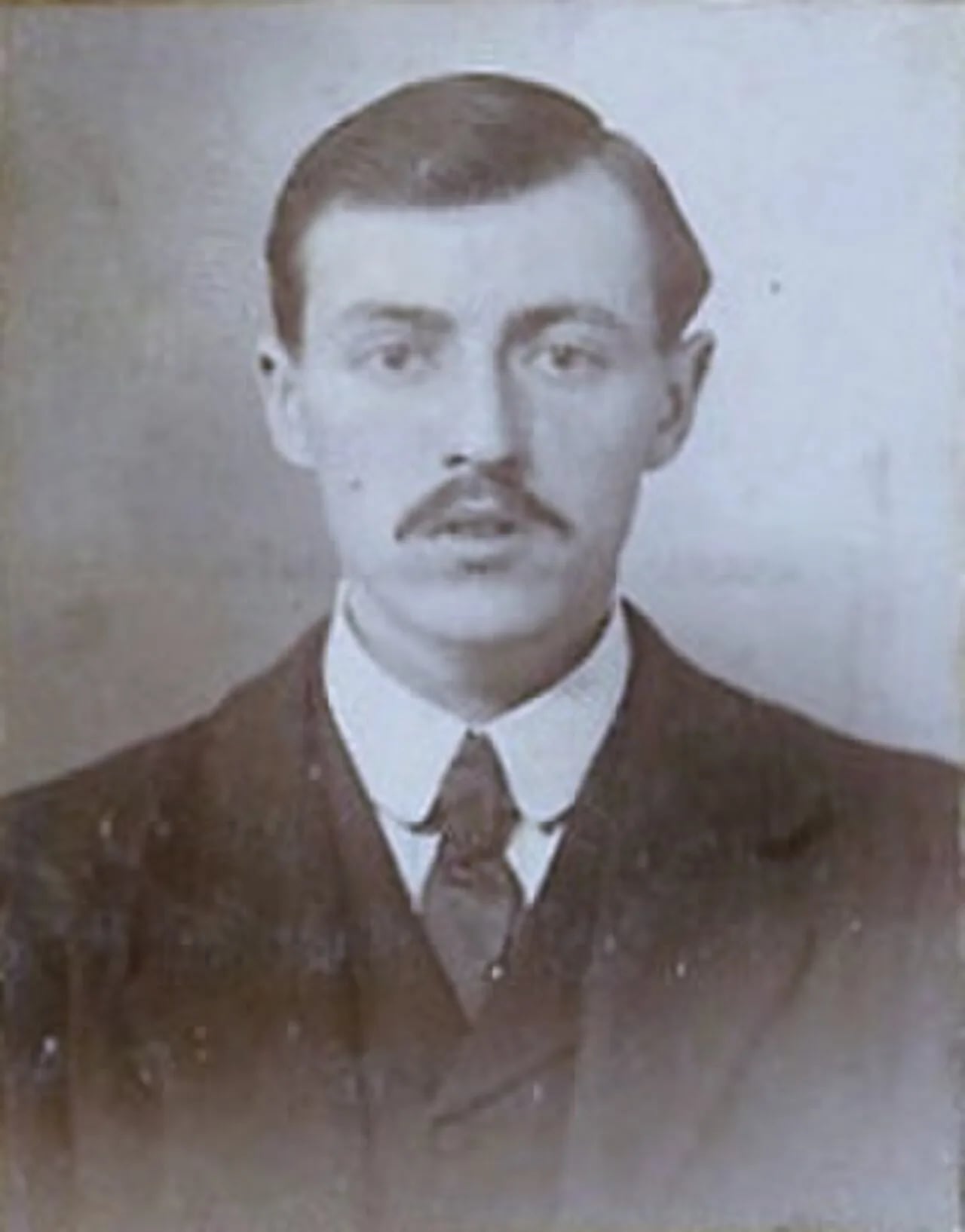 Portrait of Gabriel Groley (1889–1991) – memorial page