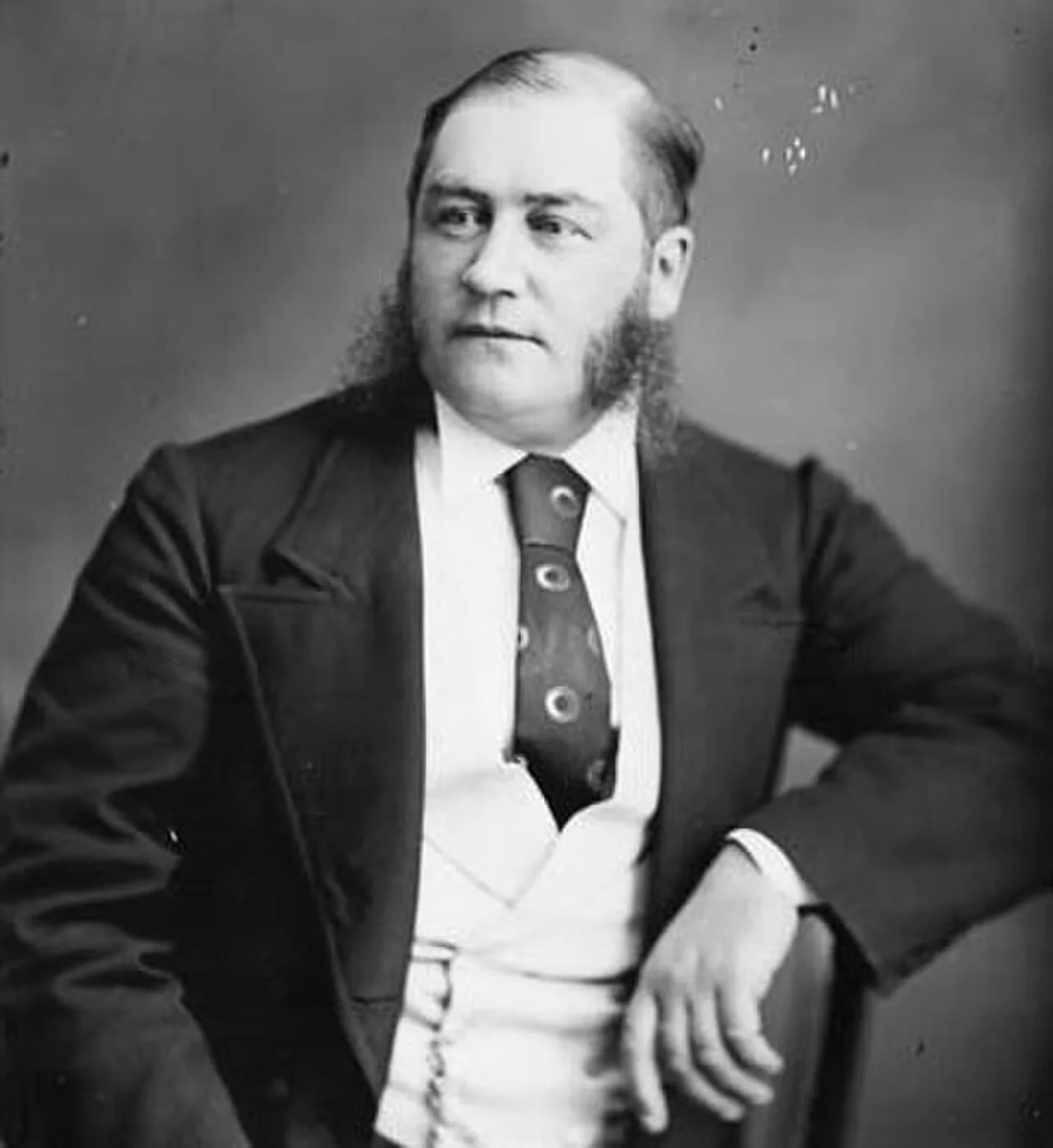 Portrait of George McLeod (1836–1905) – memorial page