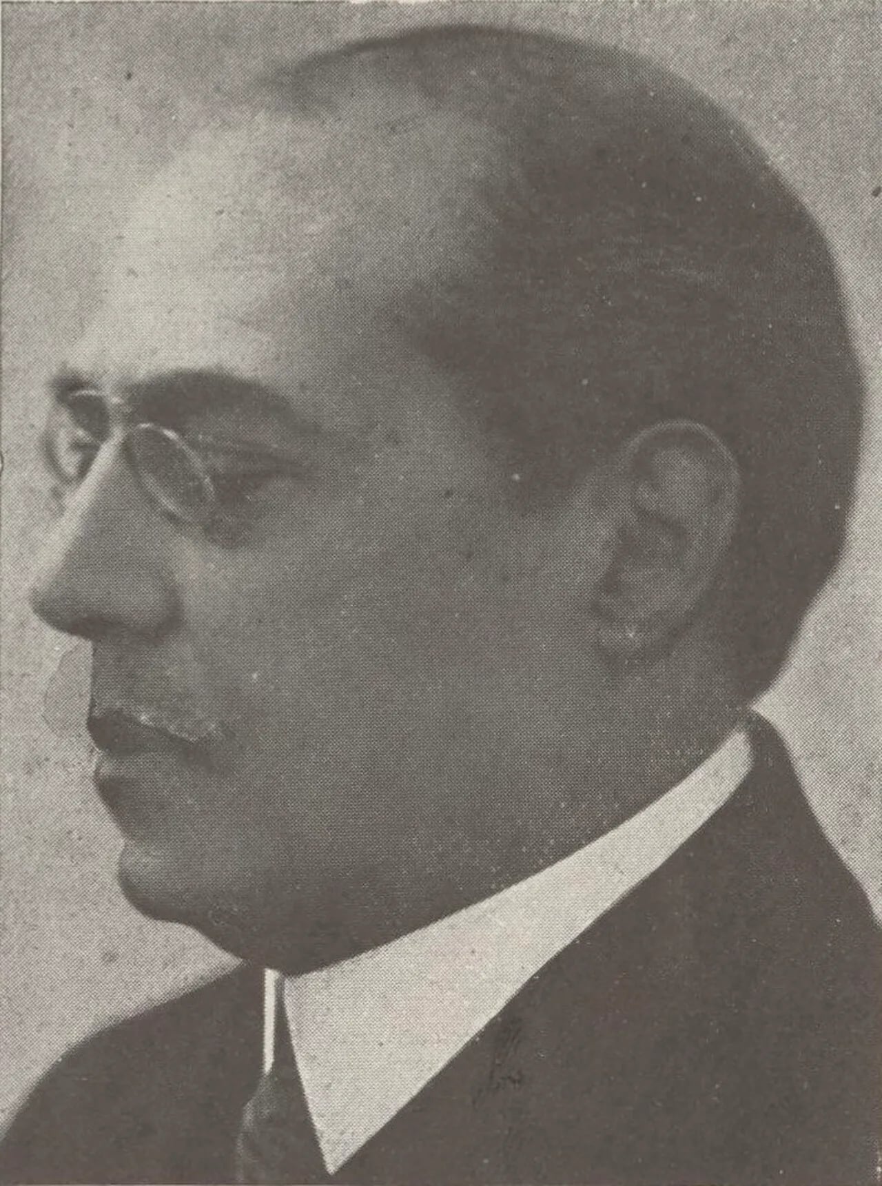 Portrait of Gustave Quinson (1868–1943) – memorial page