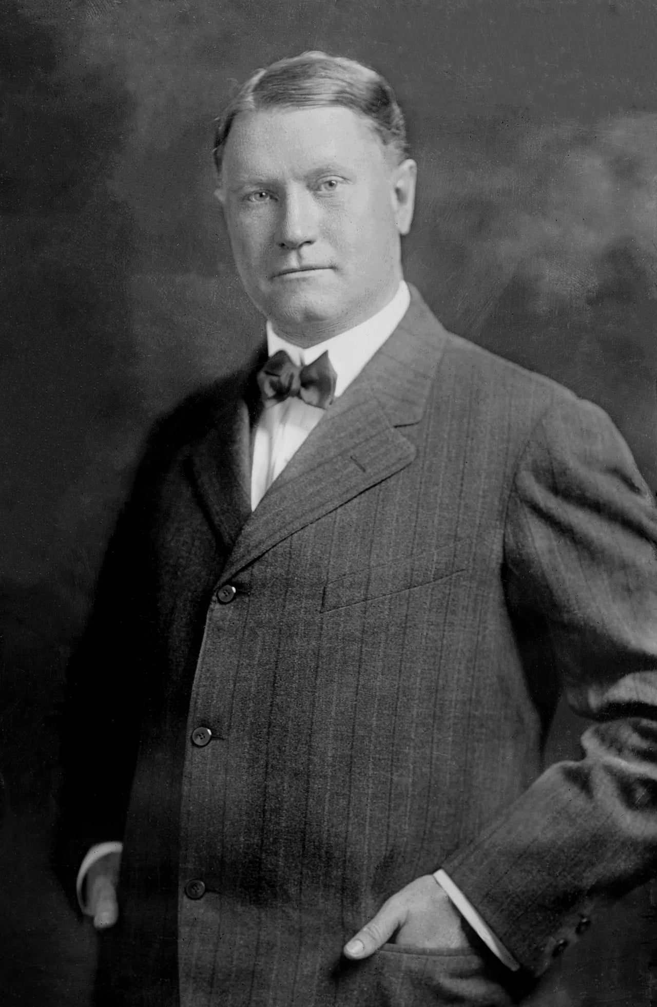 Porträt von Henry Worth Thornton (1871–1933) – Gedenkseite