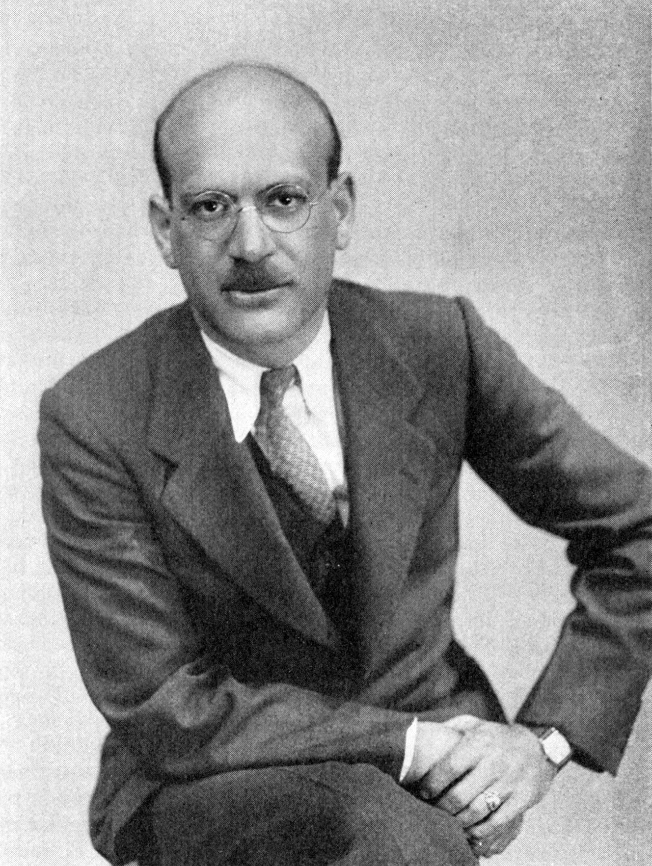 Portrait of Herman Shumlin (1898–1979) – memorial page