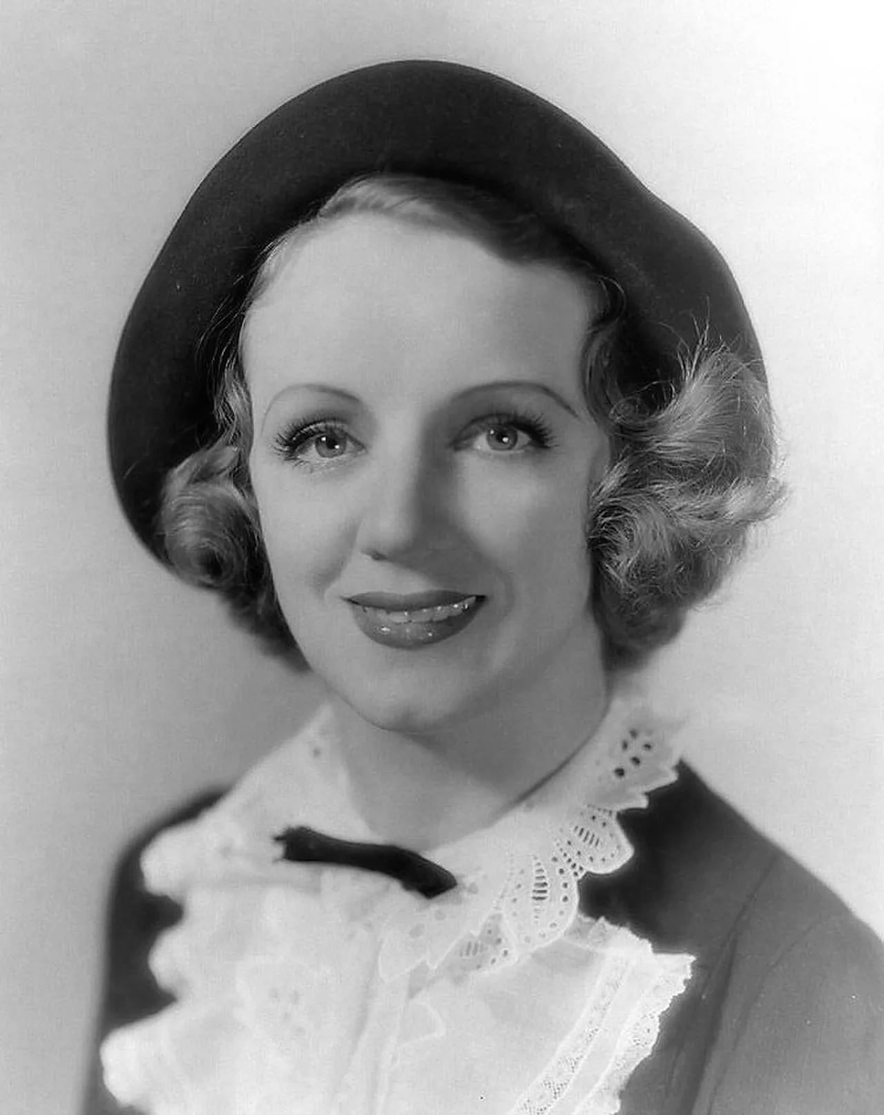 Porträt von Inez Courtney (1908–1975) – Gedenkseite