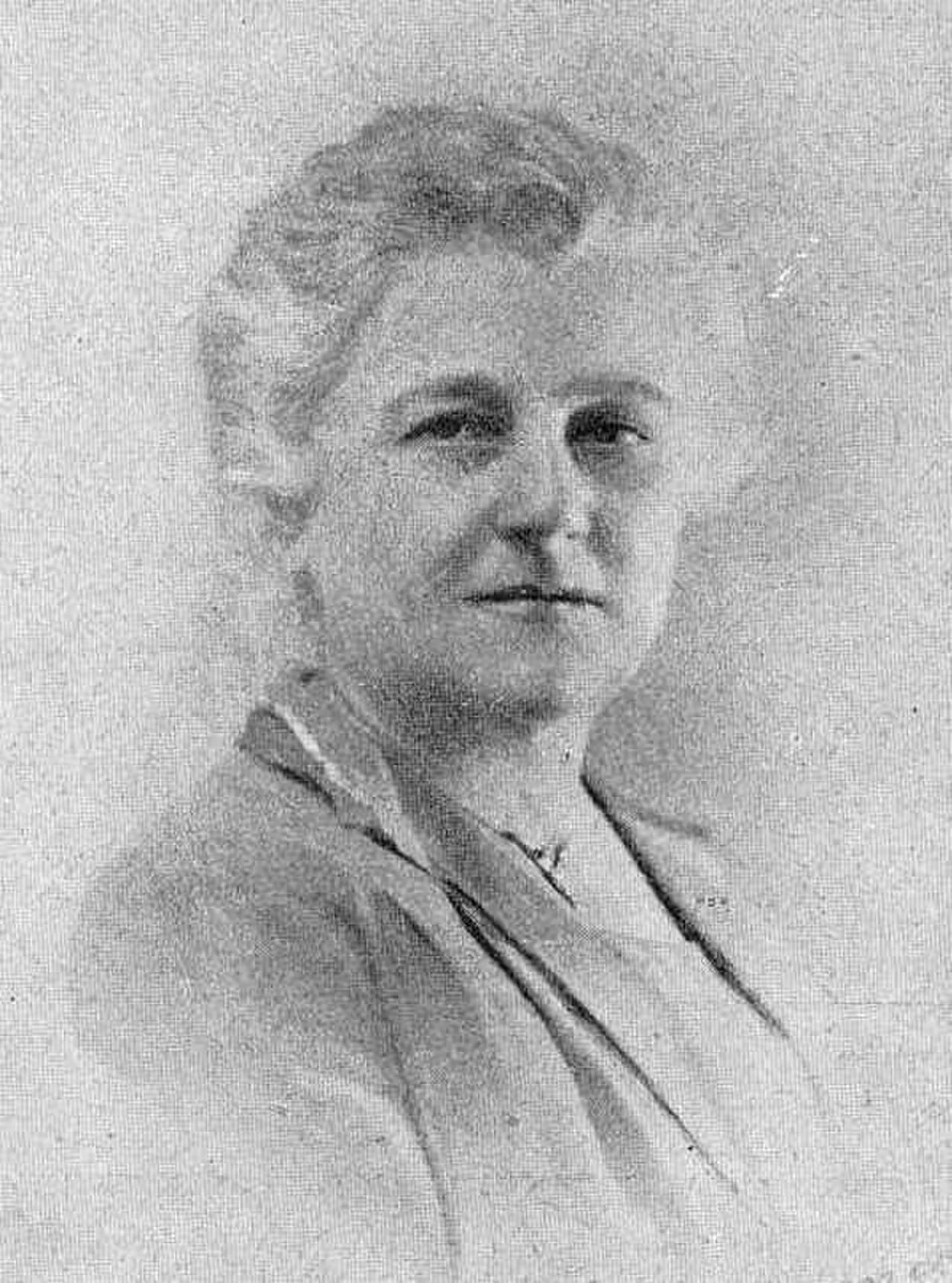 Portrait of Mercedes Tella (1868–1934) – memorial page
