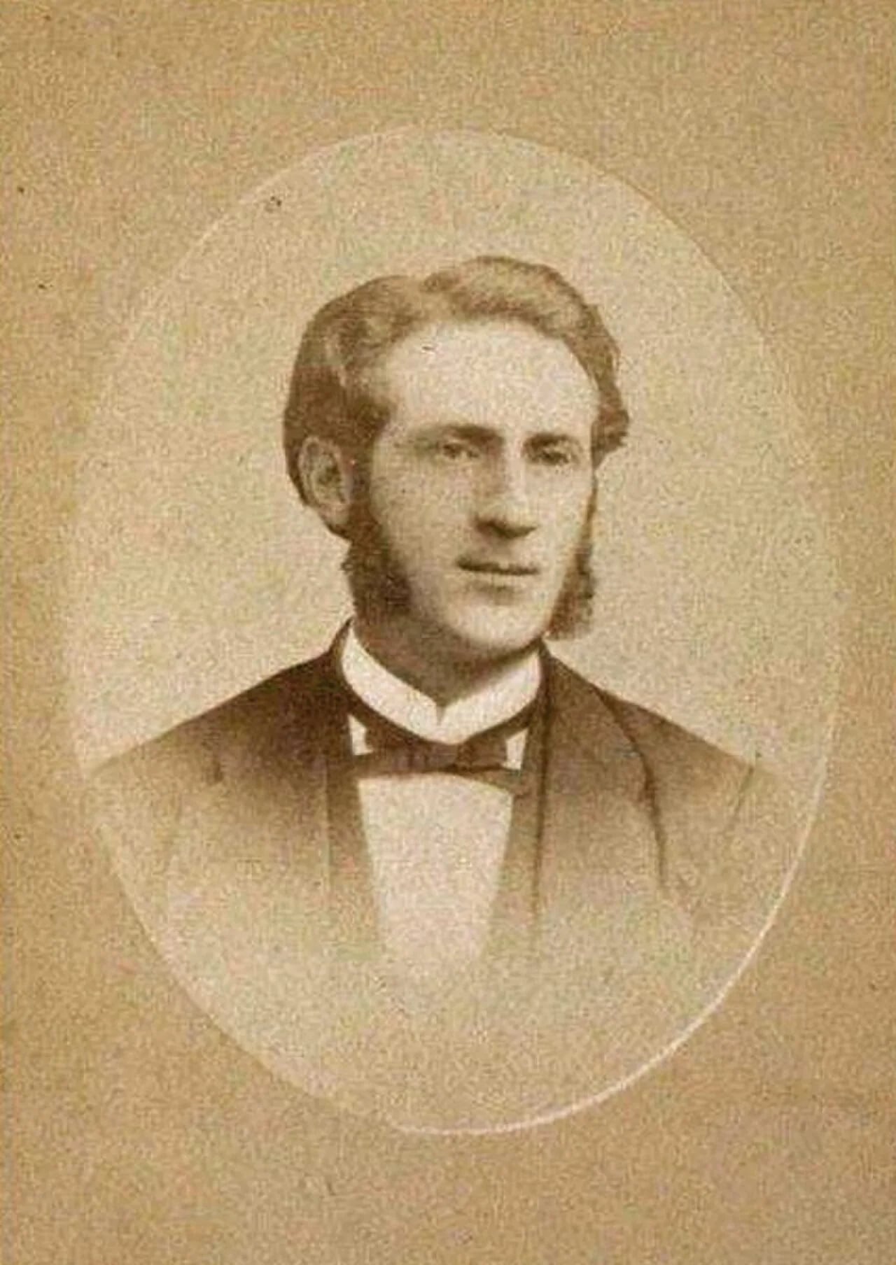 Portrait of Jacques Siegfried (1840–1909) – memorial page