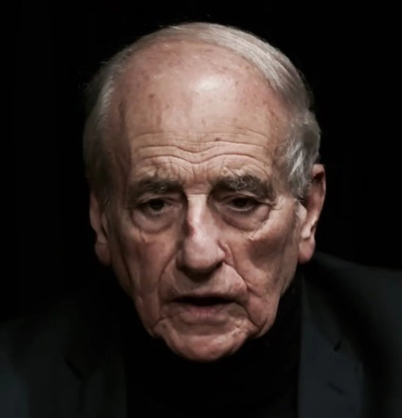 Porträt von Jean-Pierre Elkabbach (1937–2023) – Gedenkseite