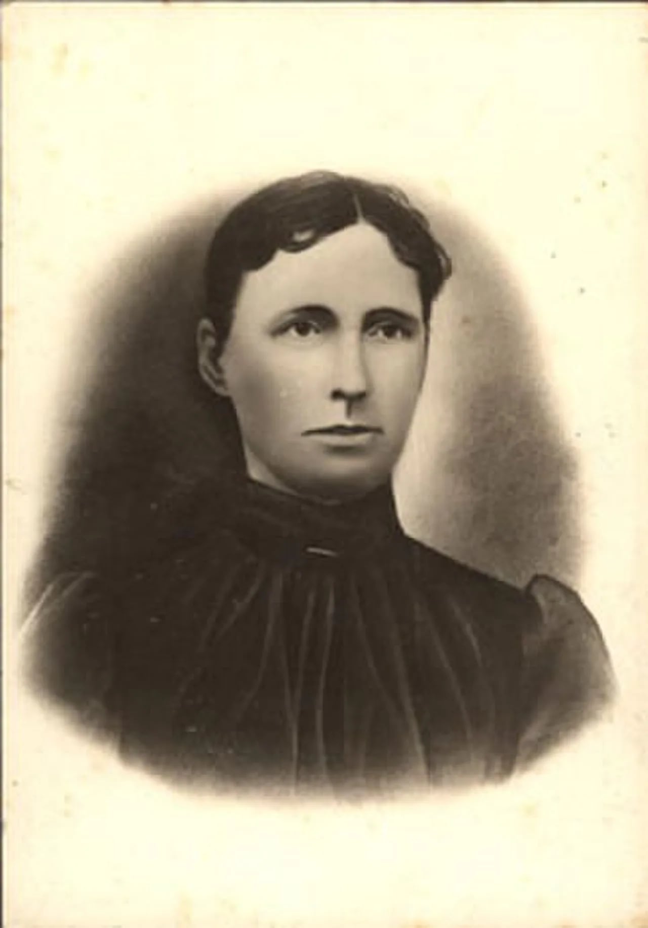 Portrait of Kate Austin (1864–1902) – memorial page