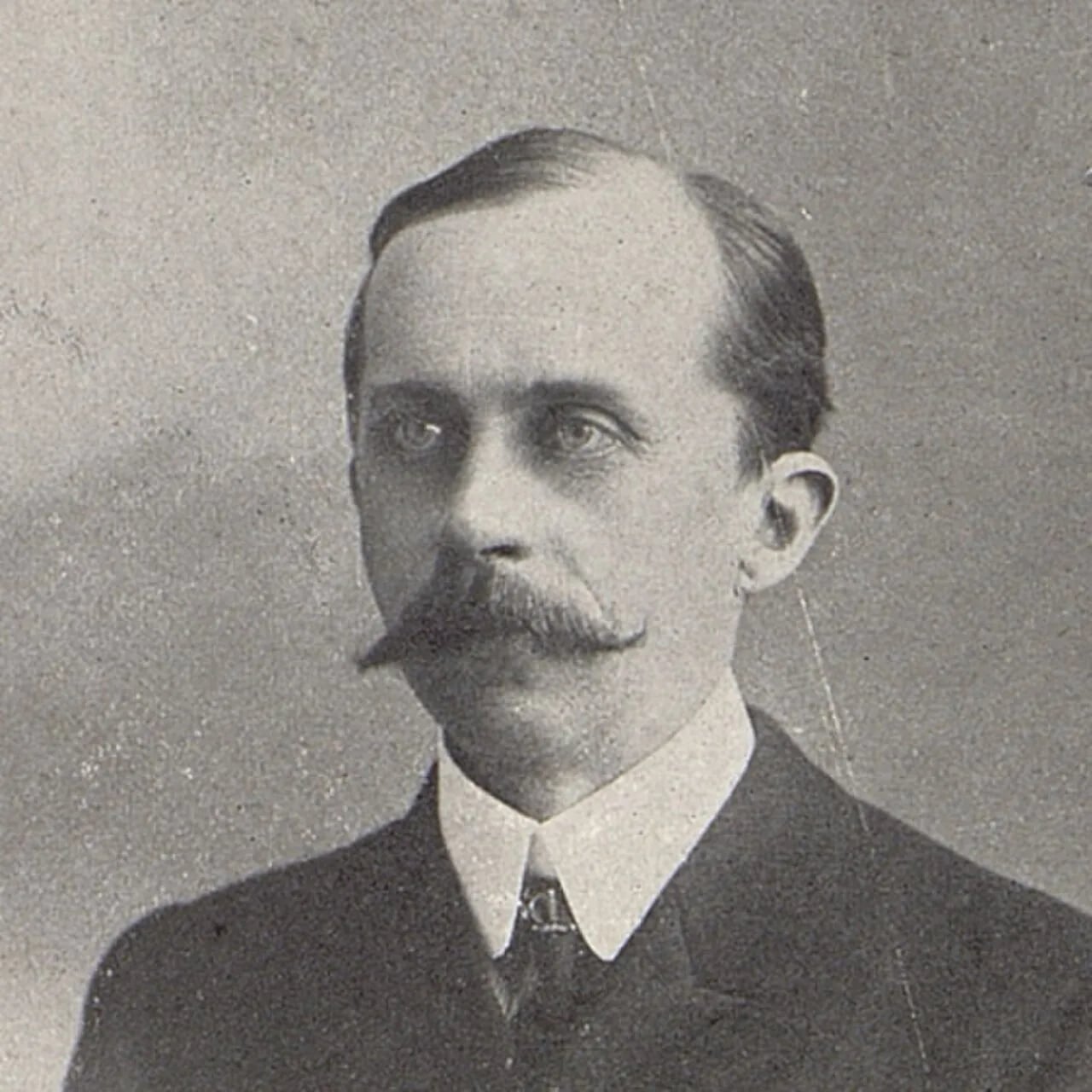 Portrait of Louis Brindeau (1856–1936) – memorial page