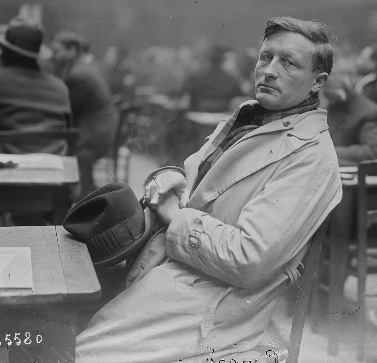 Porträt von Louis Piérard (1886–1951) – Gedenkseite