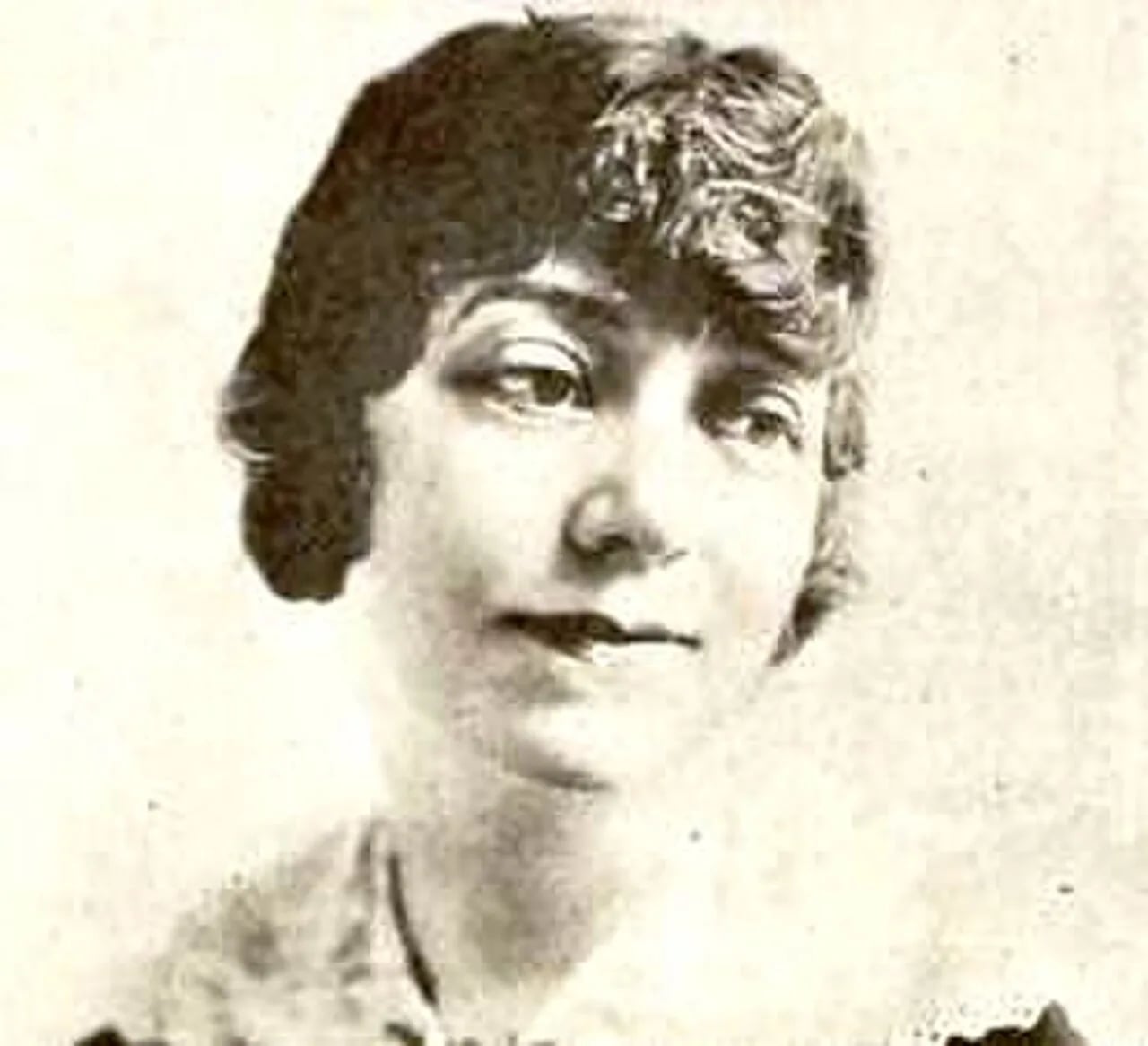 Portrait of Maude Fulton (1881–1950) – memorial page