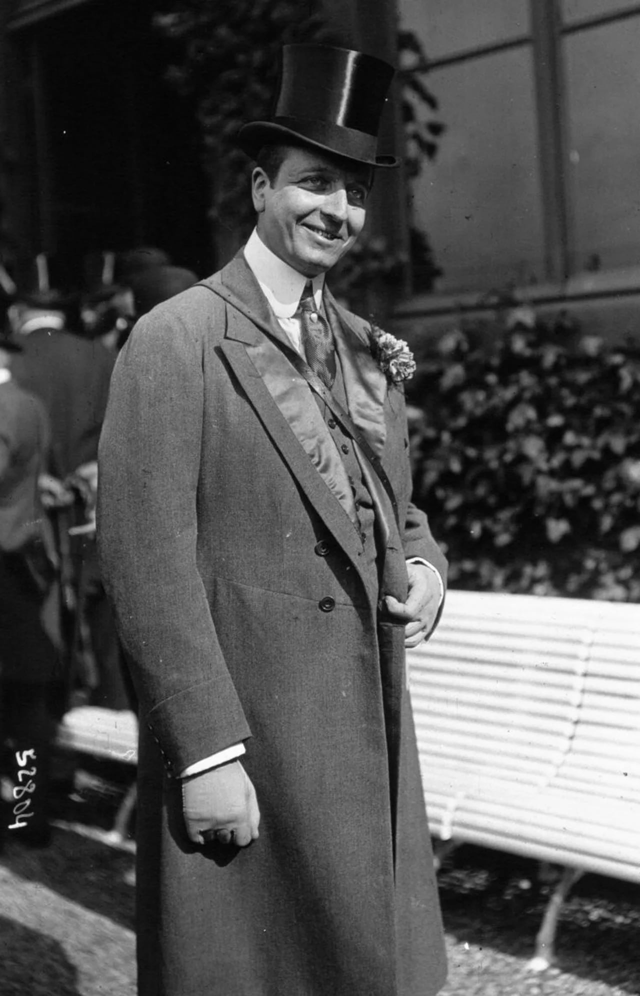 Porträt von Maurice de Rothschild (1881–1957) – Gedenkseite