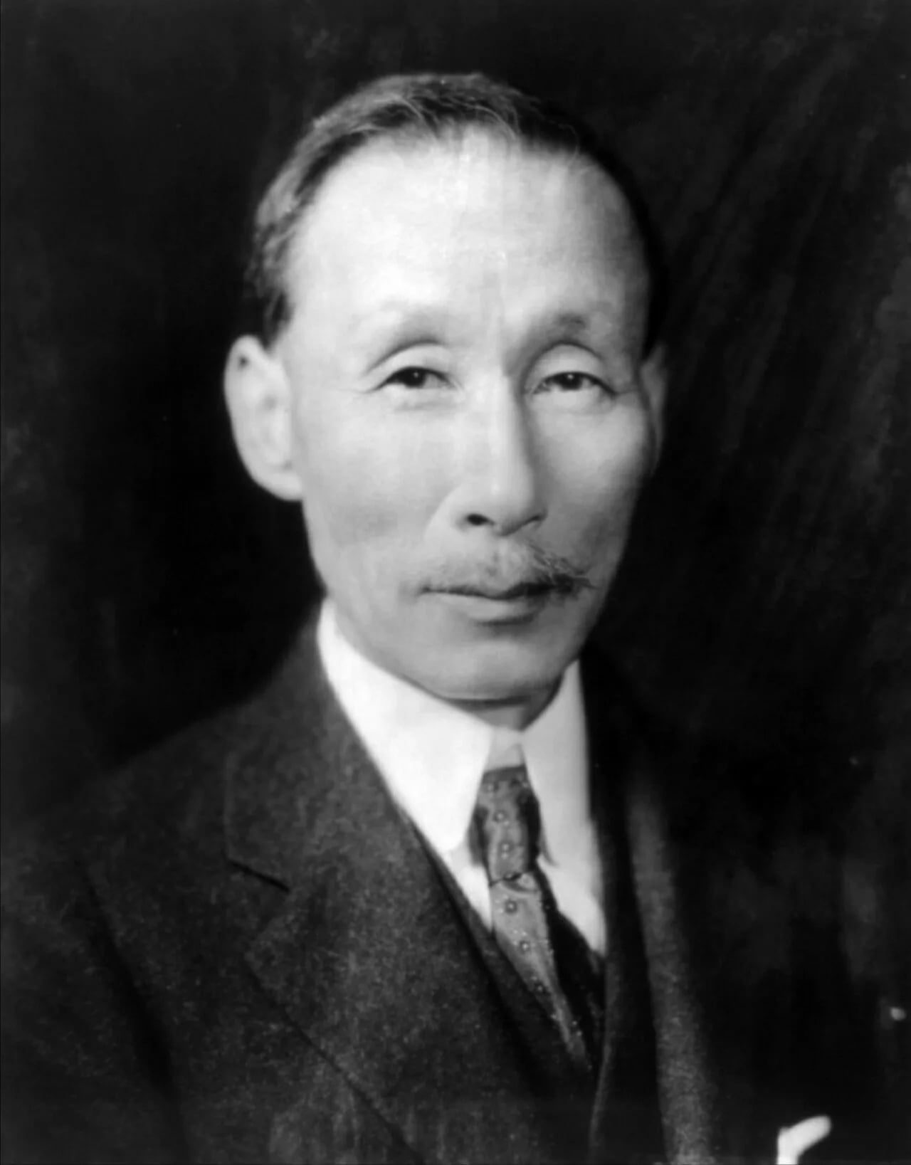 Portrait of Katō Tomosaburō (1861–1923) – memorial page